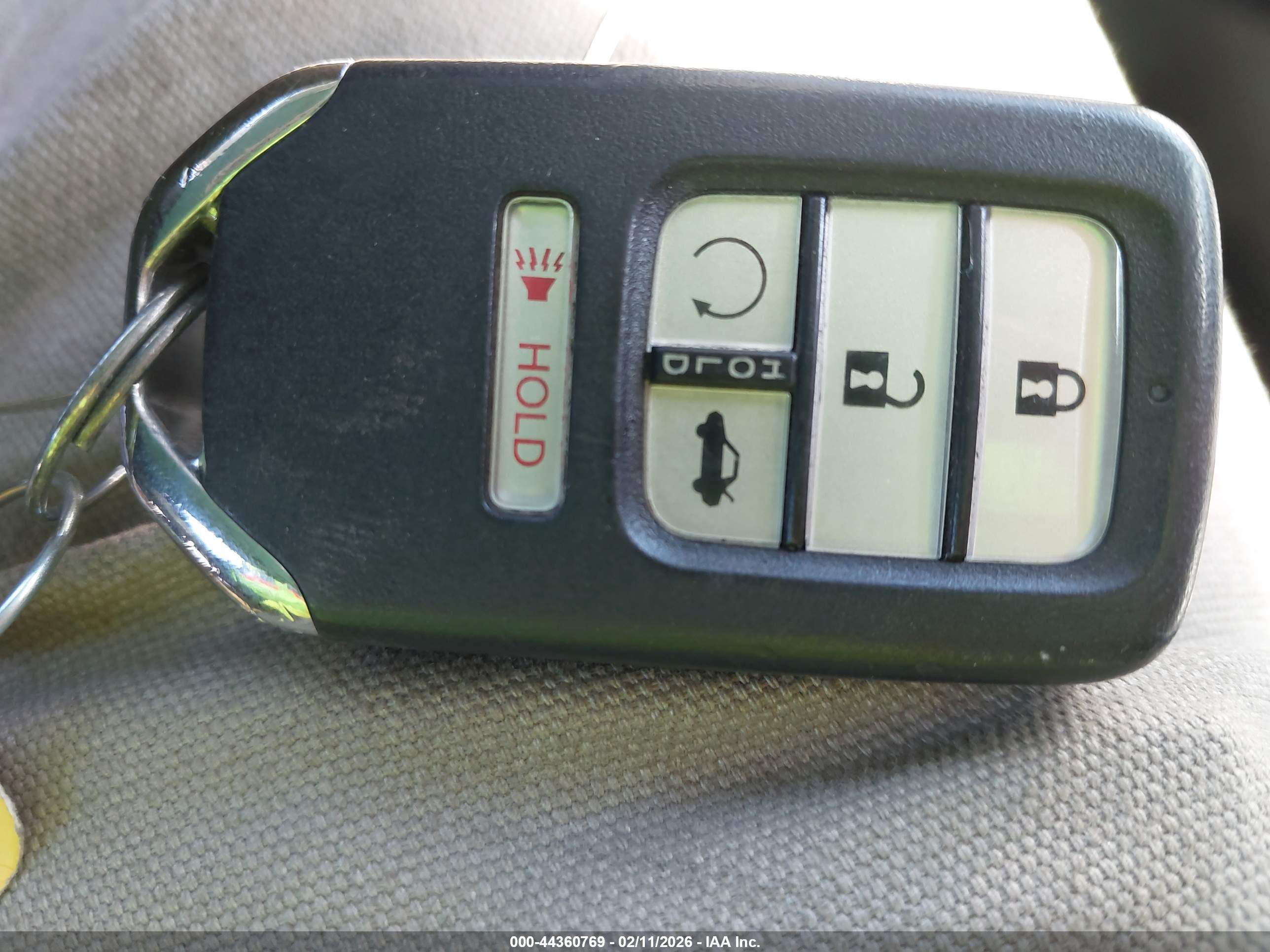 HONDA ACCORD image 11