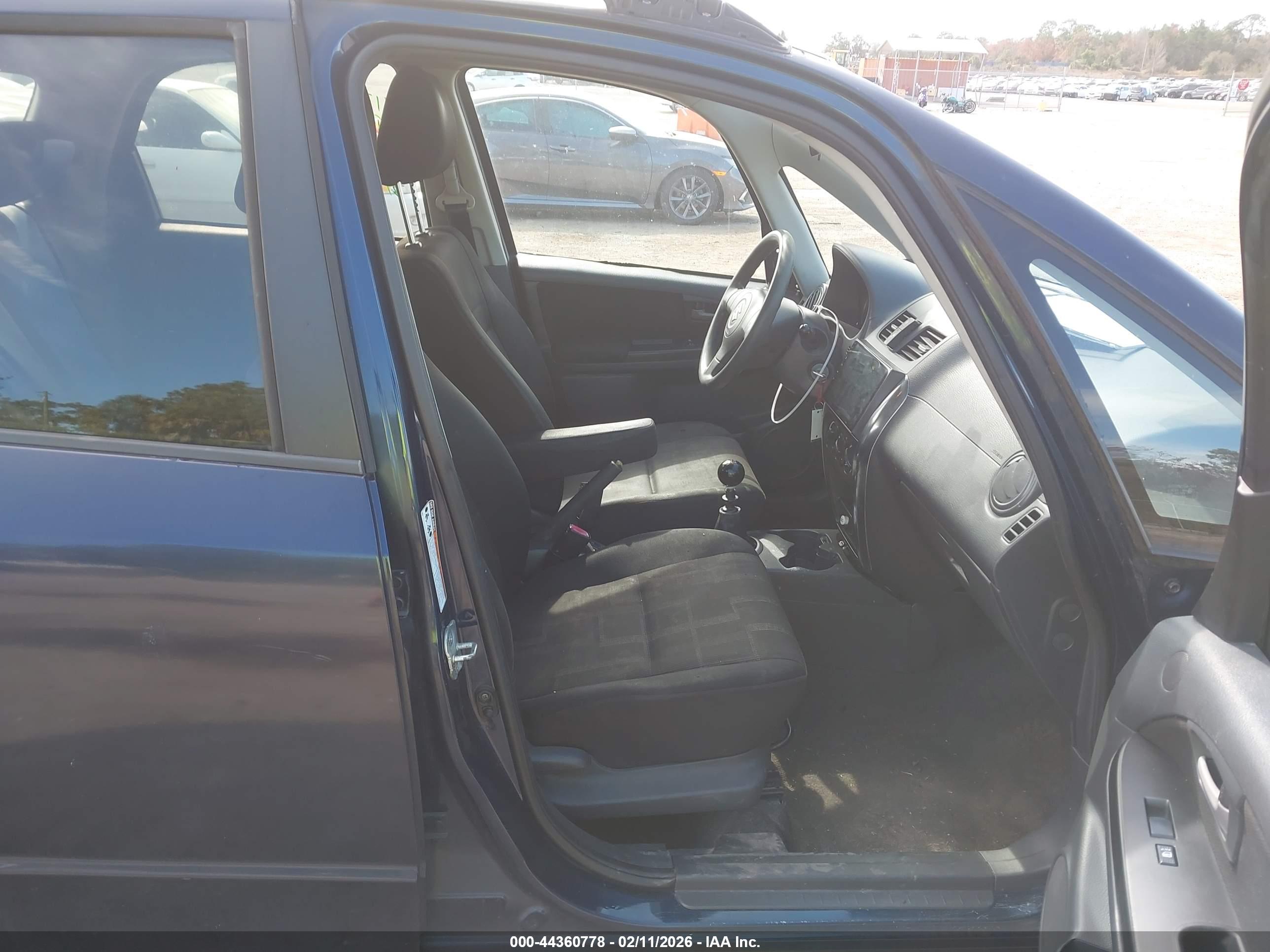 SUZUKI SX4 image 5