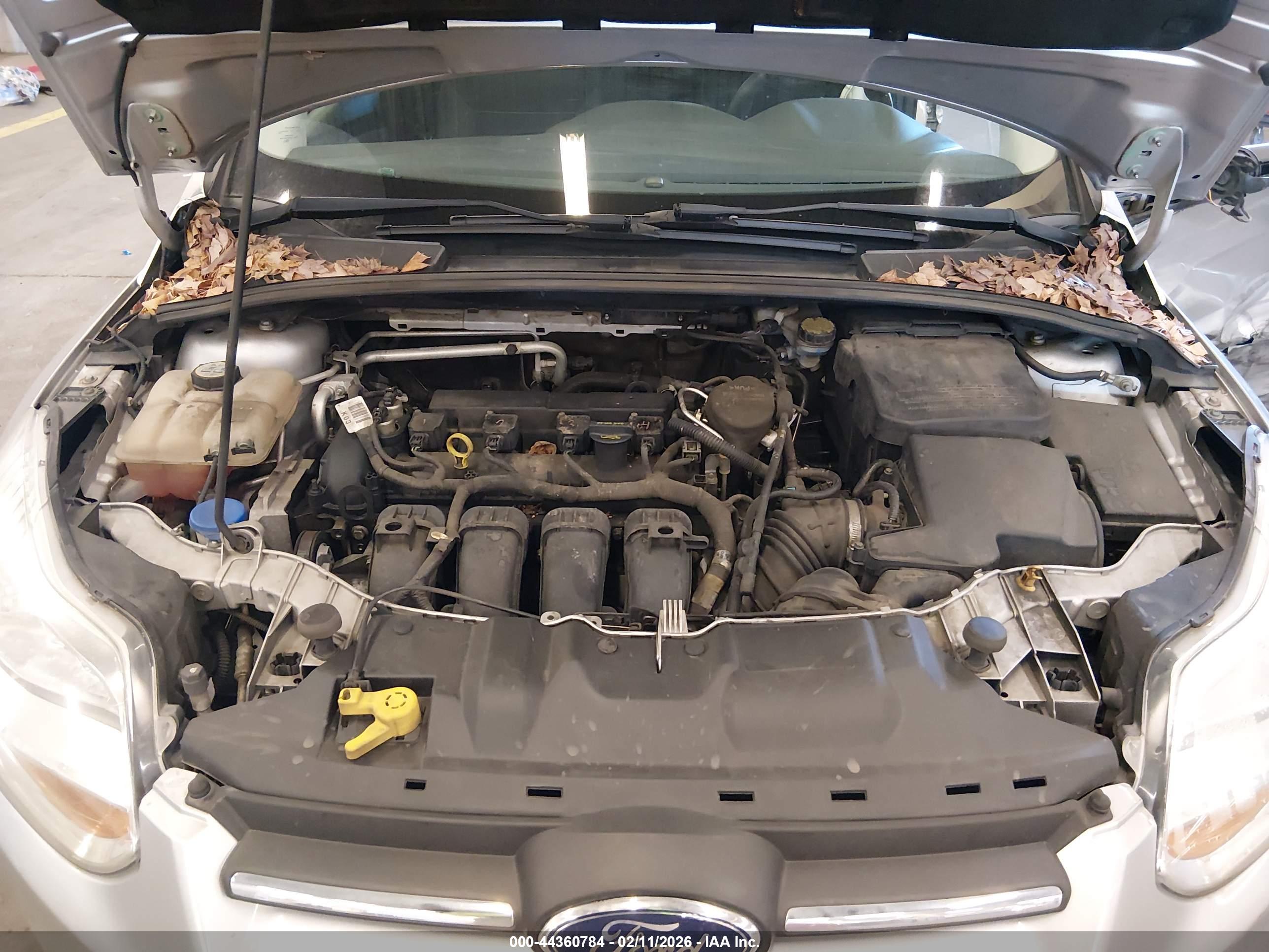 FORD FOCUS image 10