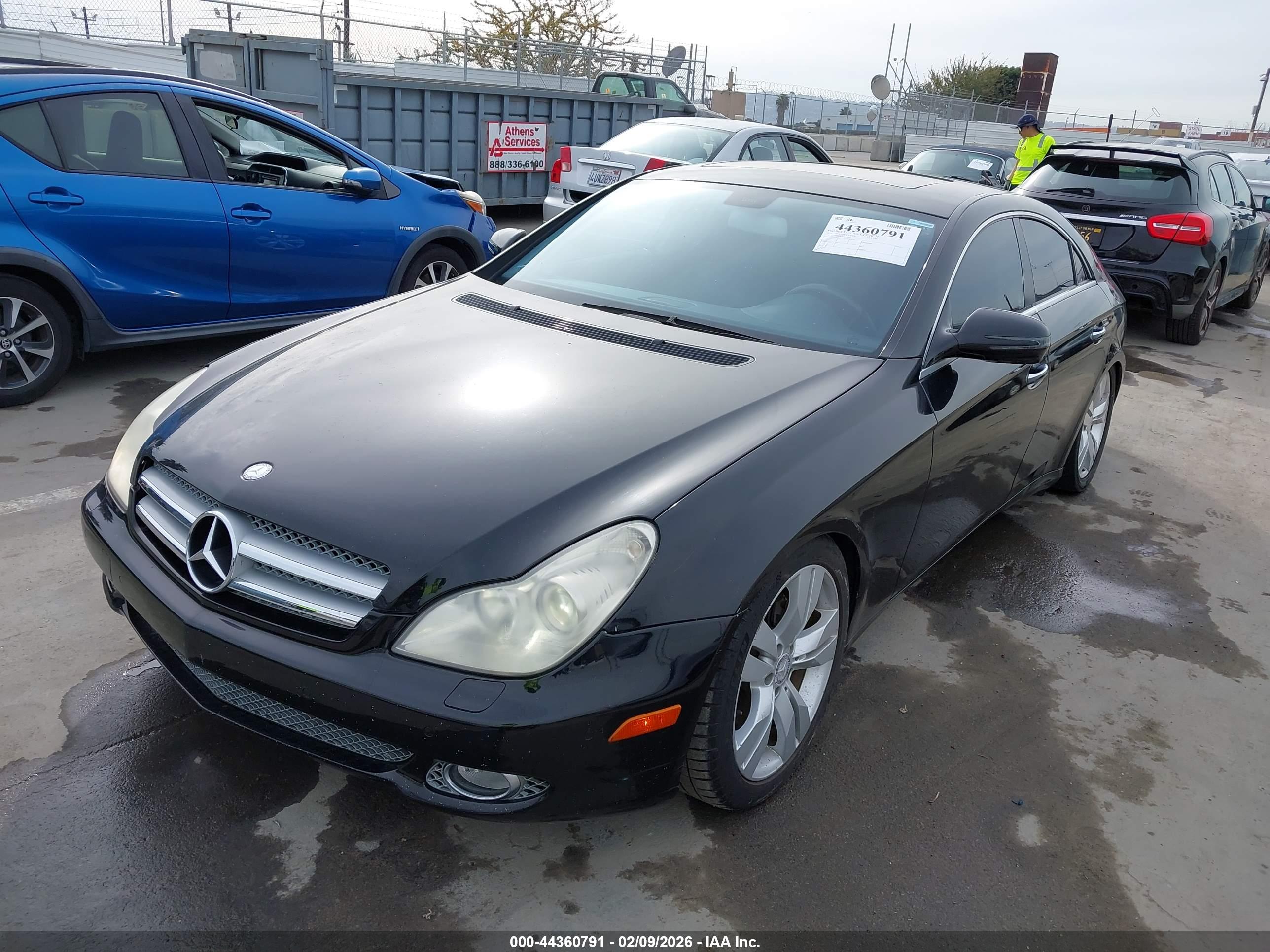 MERCEDES-BENZ CLS image 2