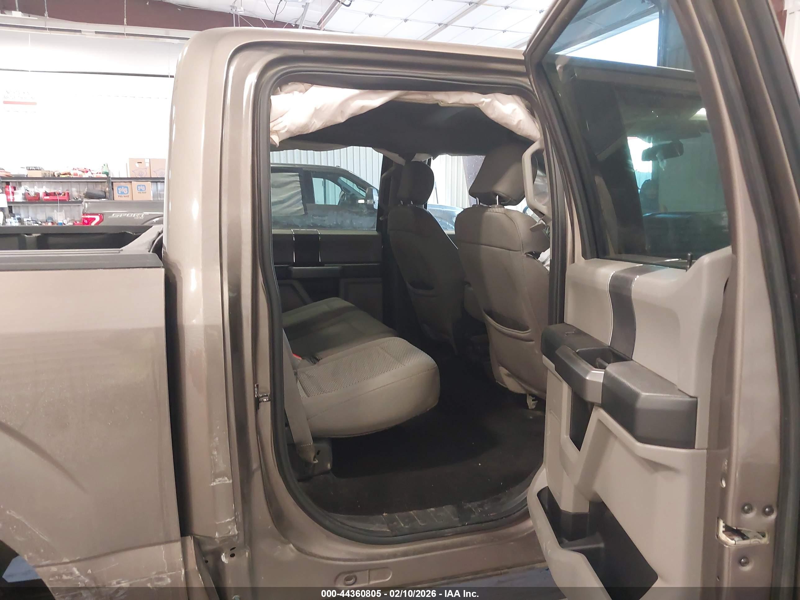 FORD F-150 image 8