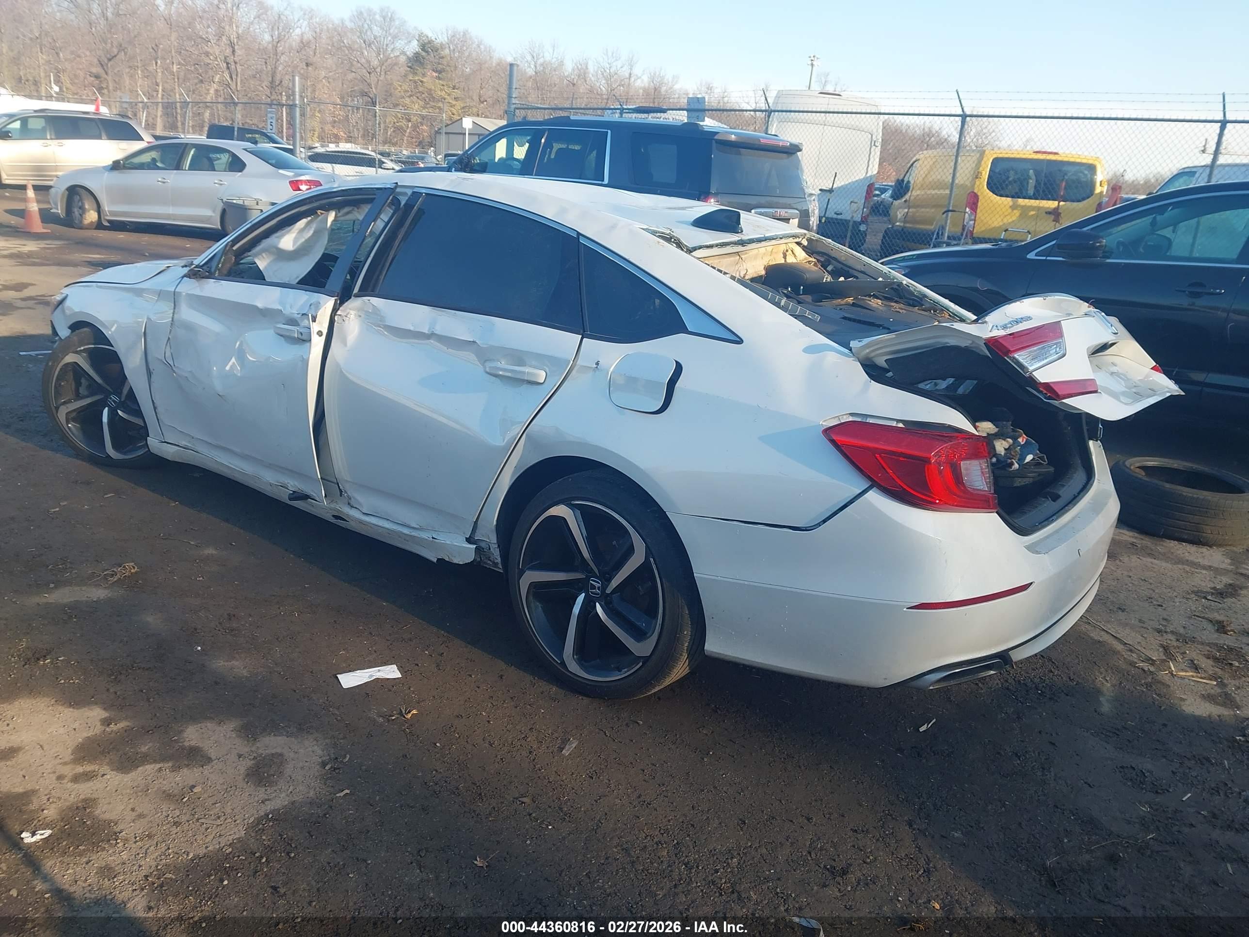 HONDA ACCORD image 3