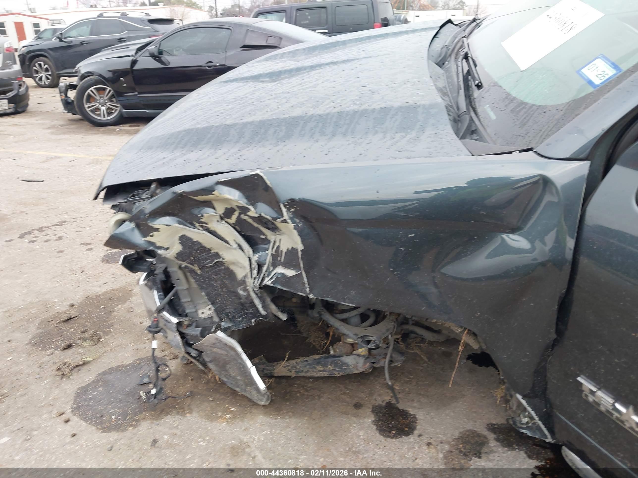 CHEVROLET SILVERADO image 6