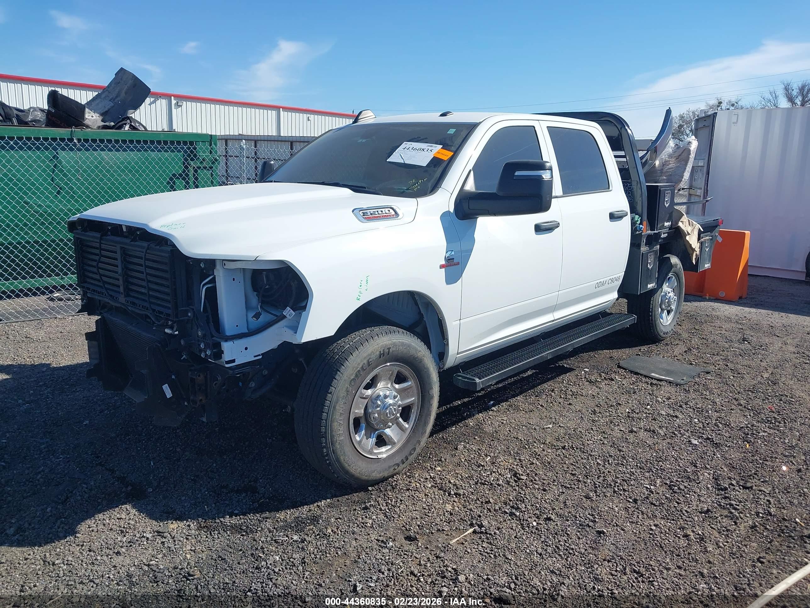 RAM 3500 image 2