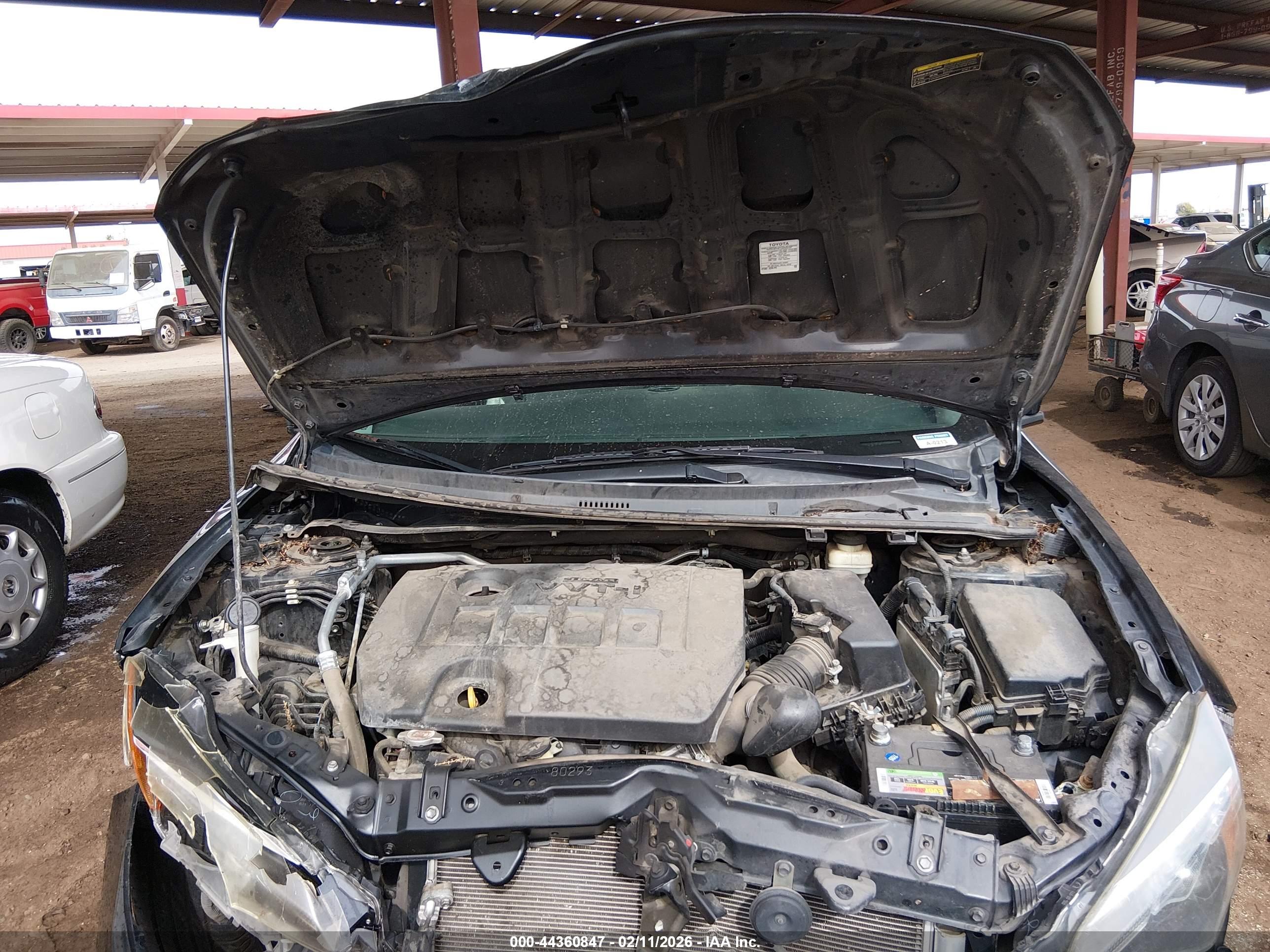 TOYOTA COROLLA image 10