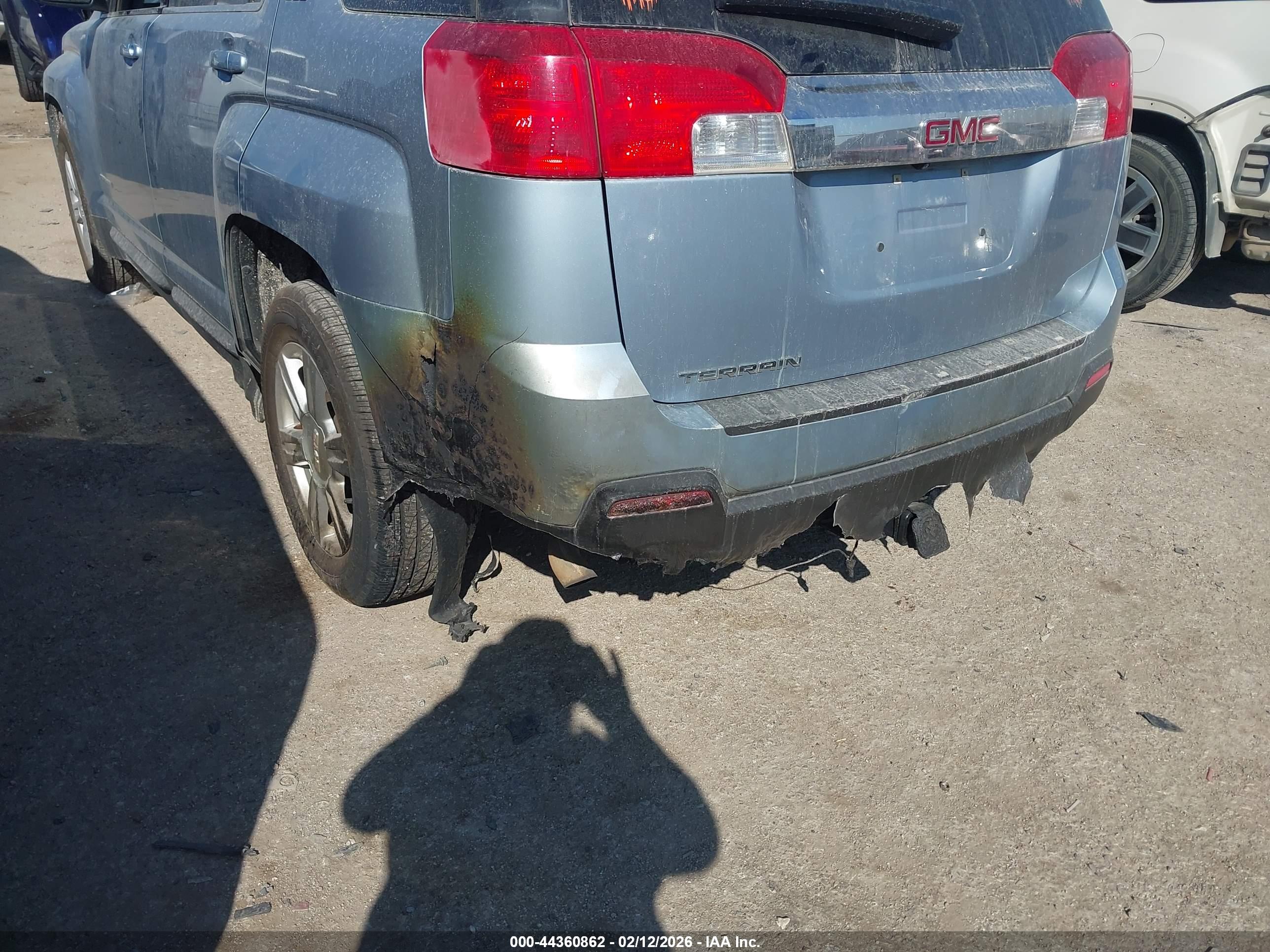 GMC TERRAIN image 6