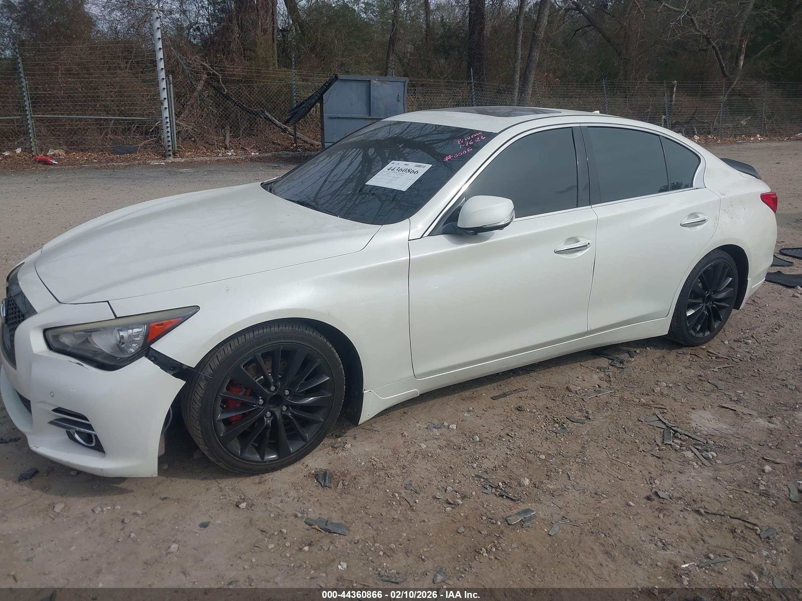 INFINITI Q50 image 2