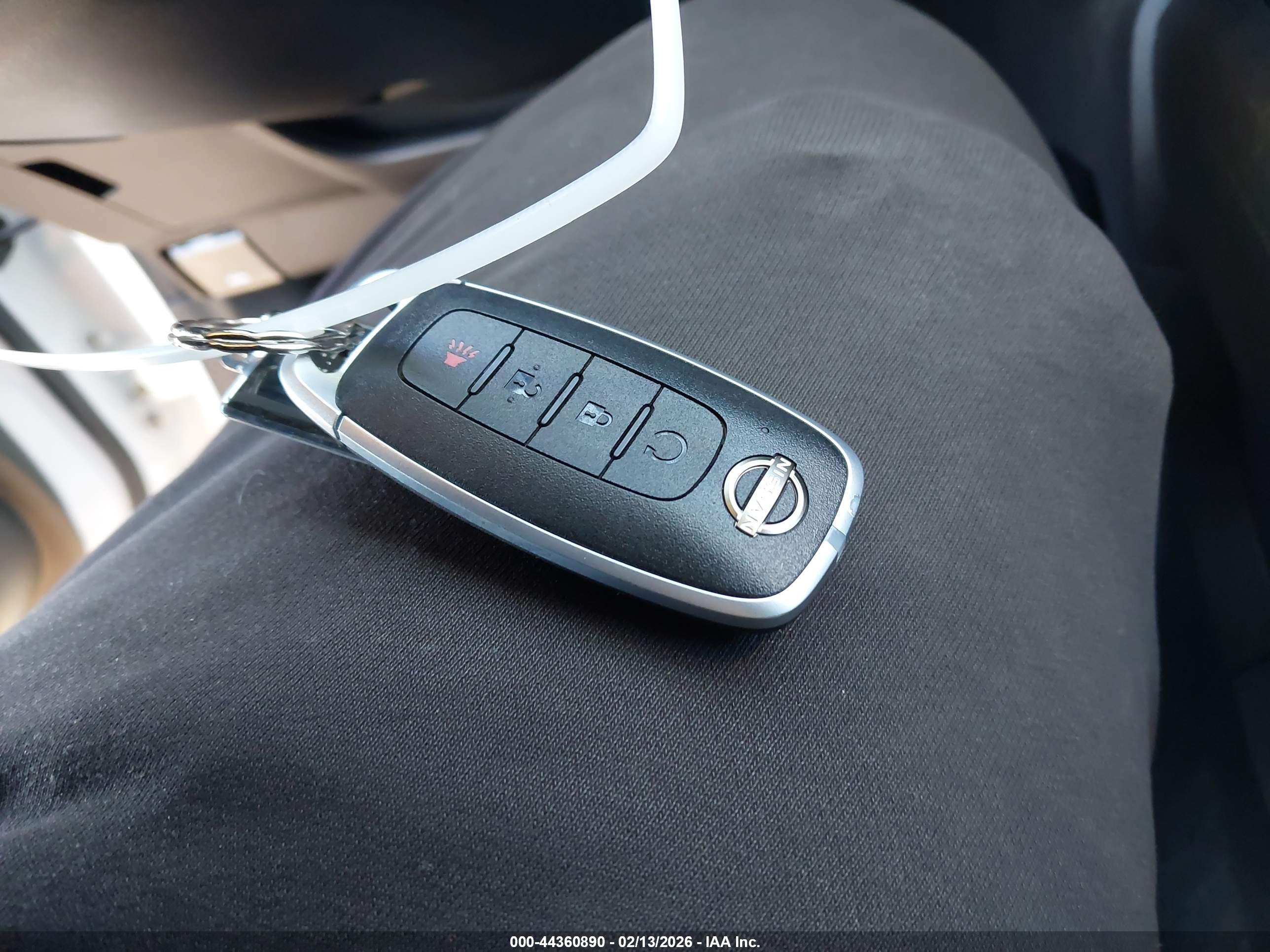 NISSAN KICKS image 11