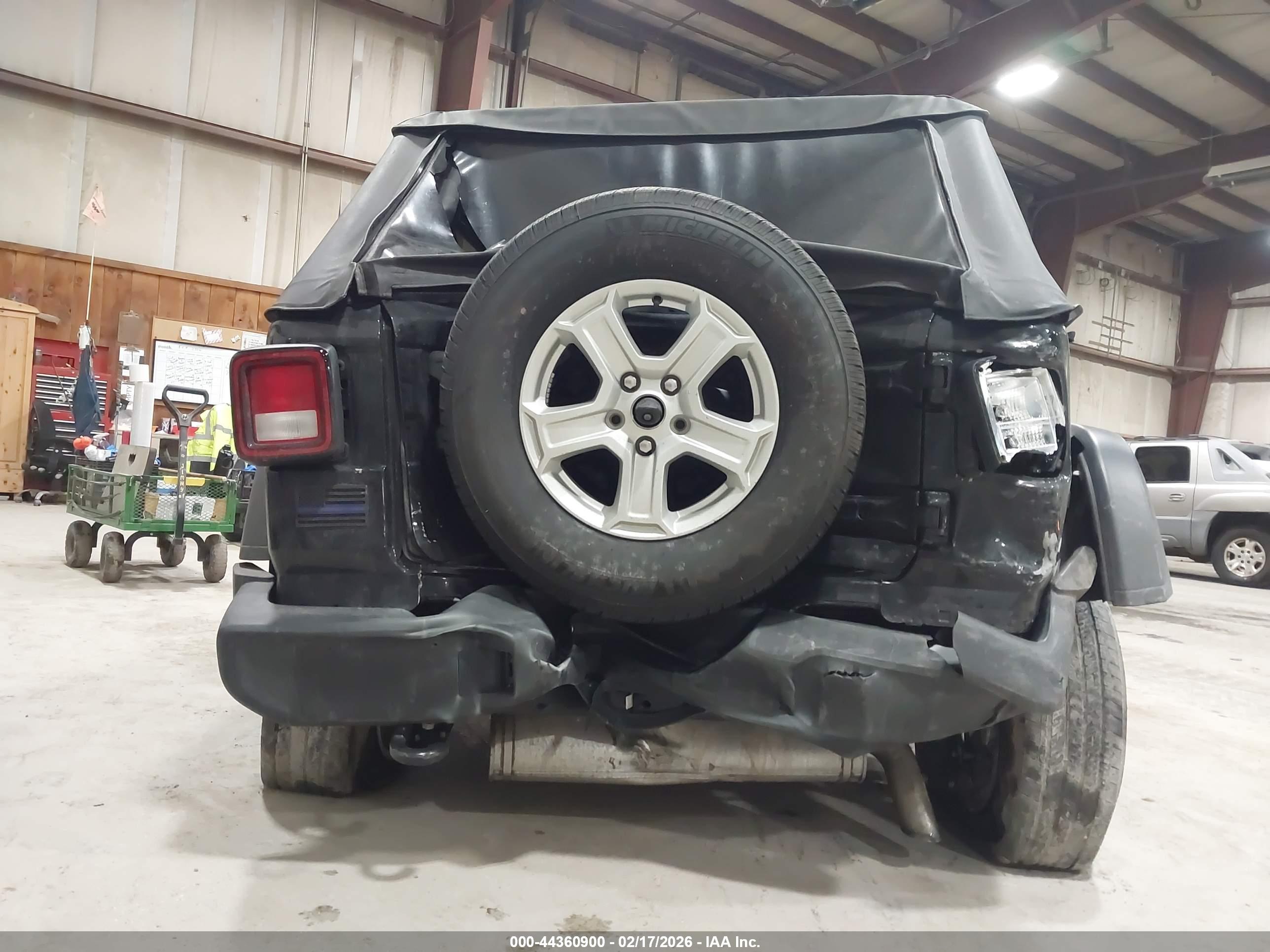JEEP WRANGLER image 6