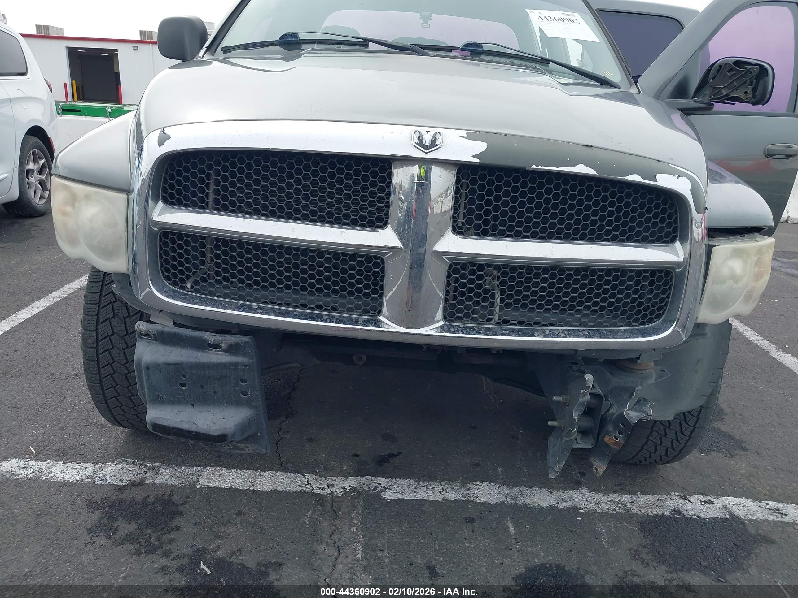 DODGE RAM image 6
