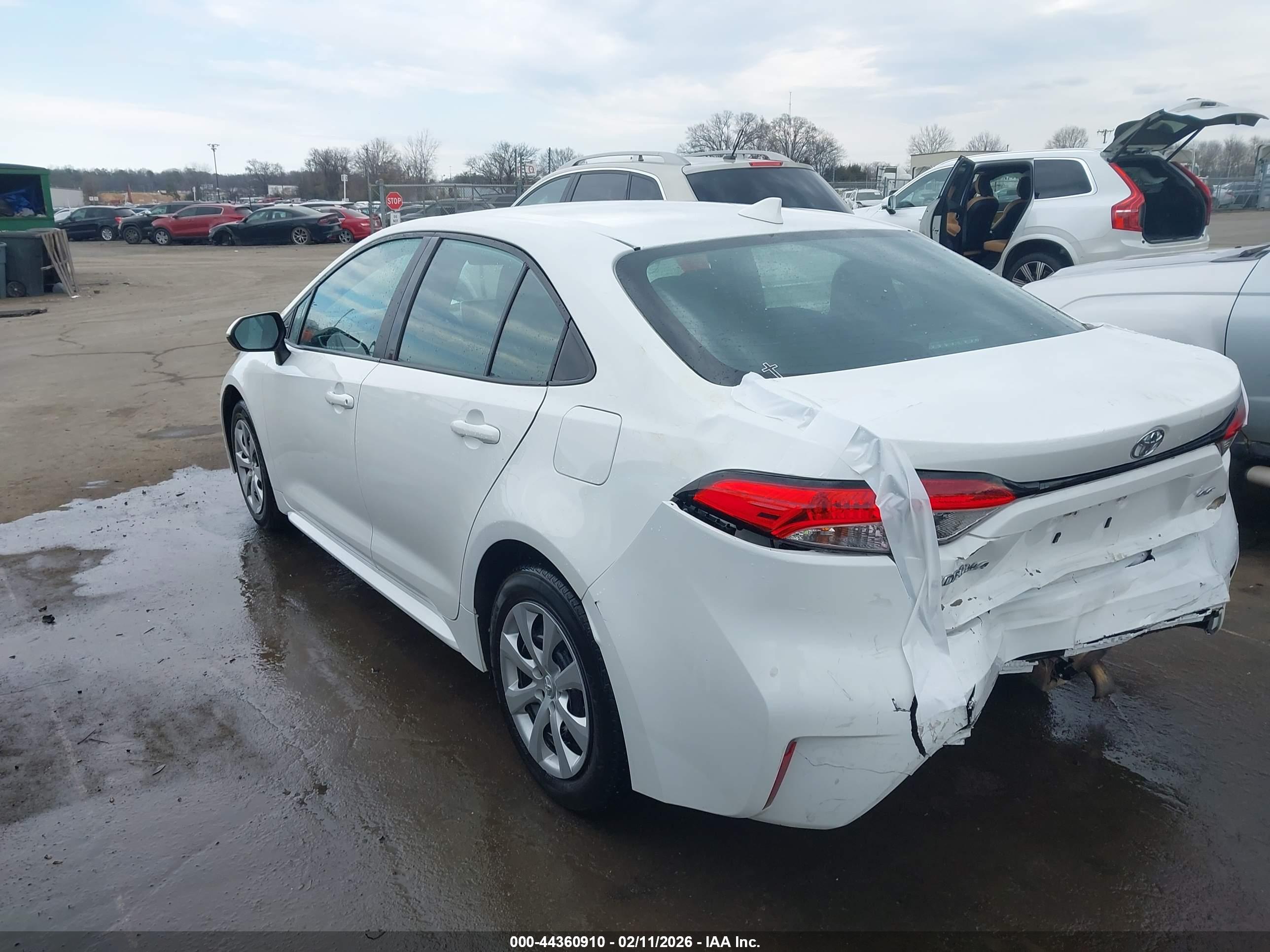 TOYOTA COROLLA image 3