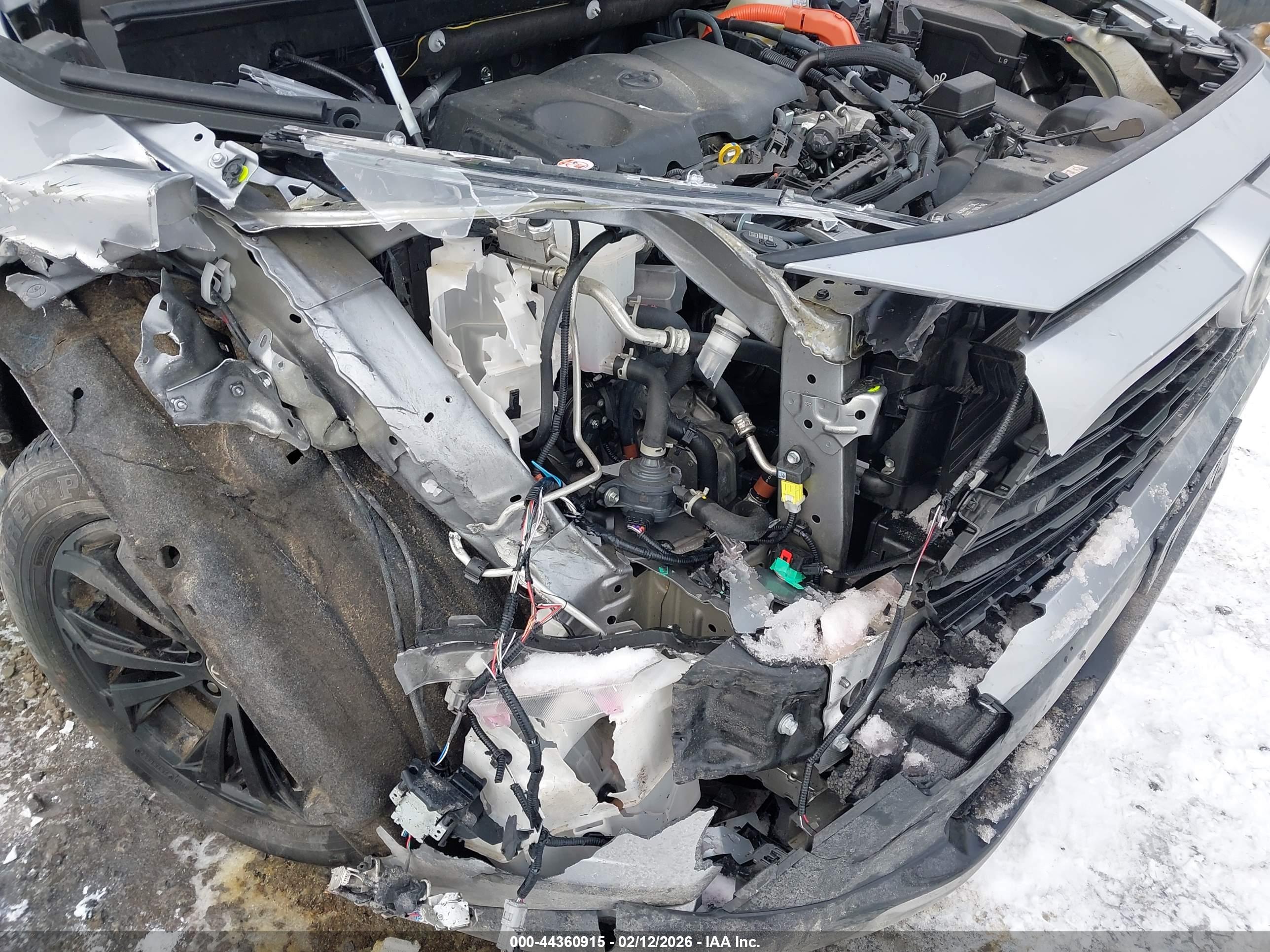 TOYOTA RAV4 image 6