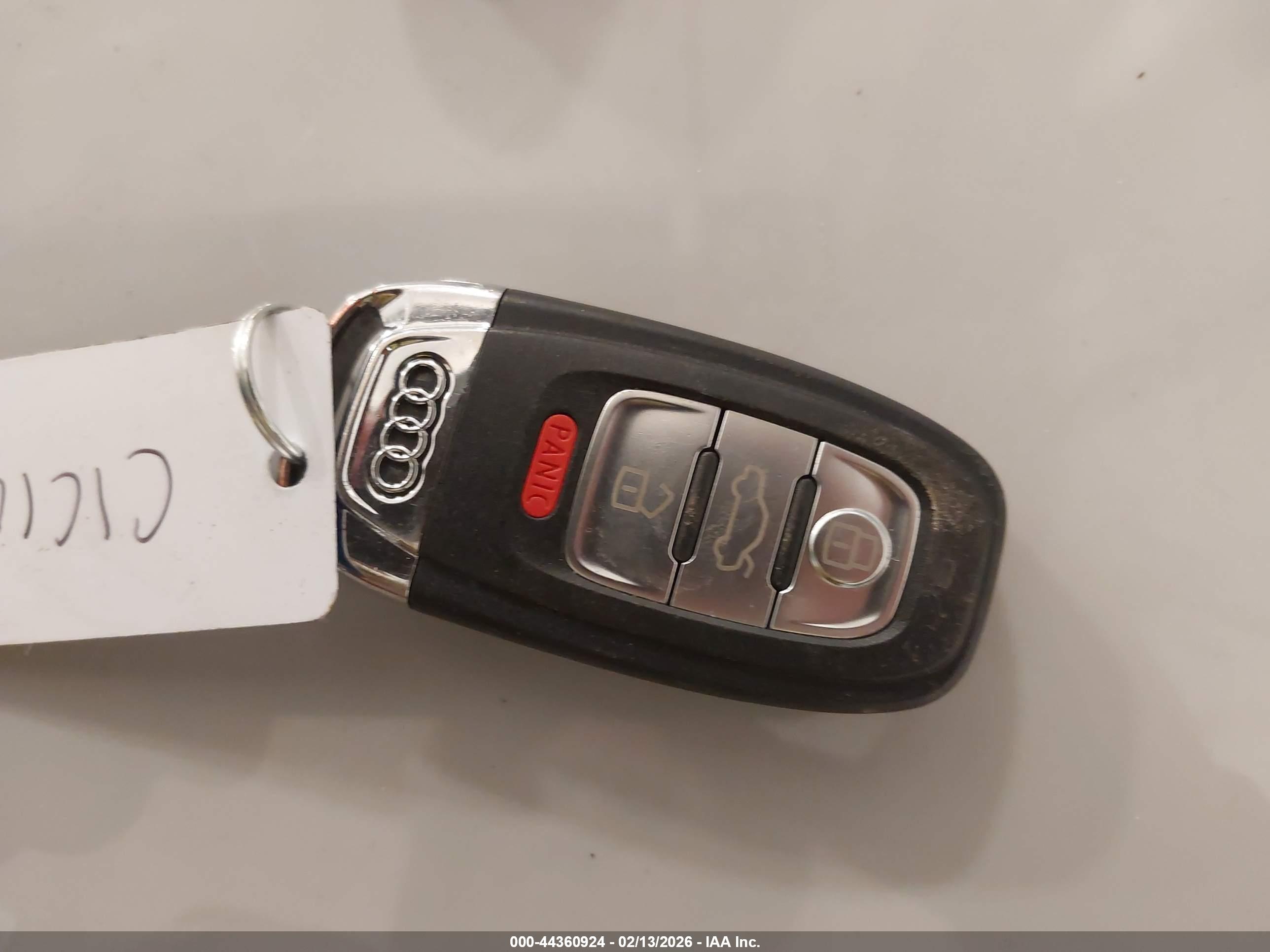 AUDI A4 image 11