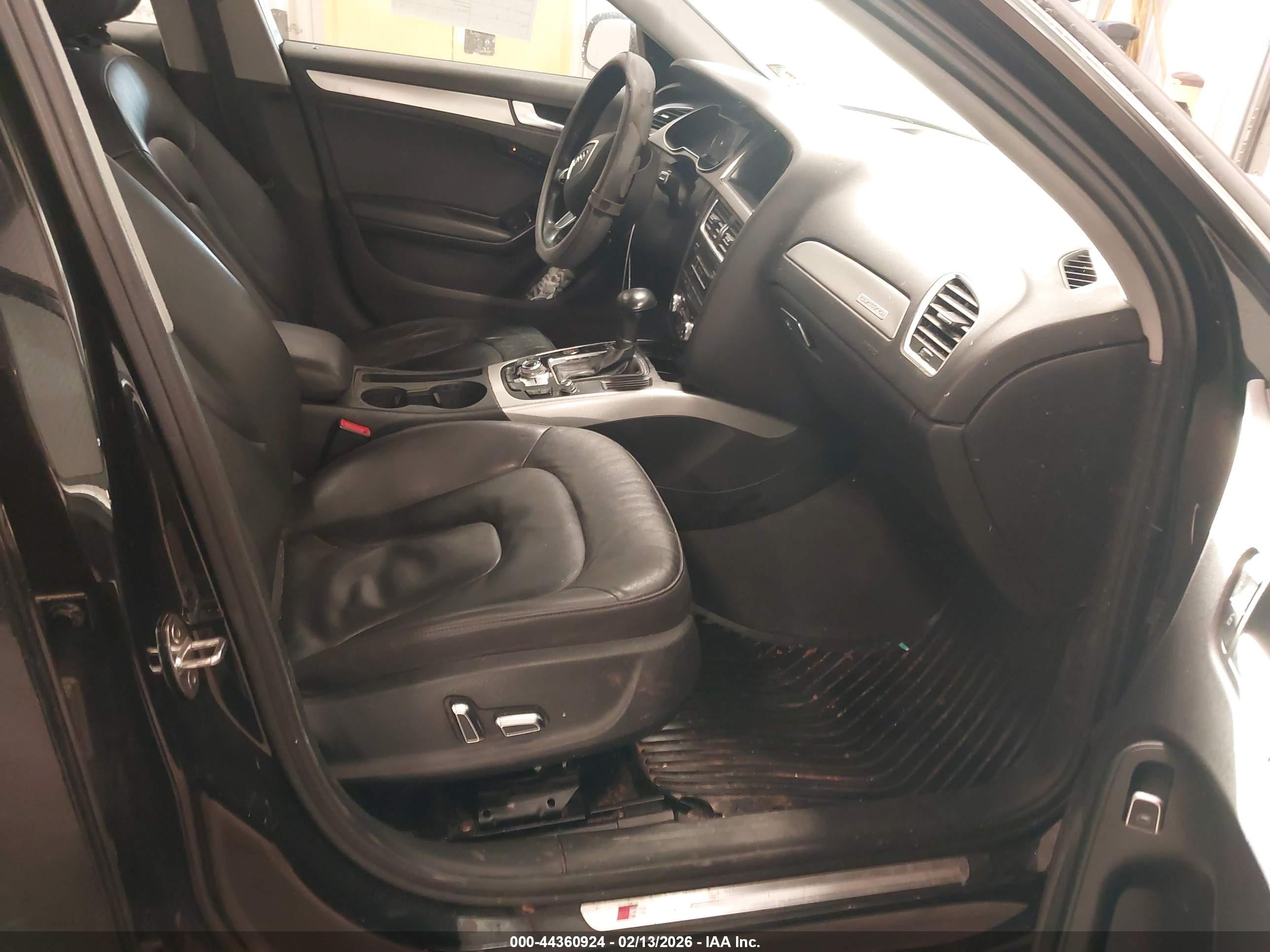 AUDI A4 image 5