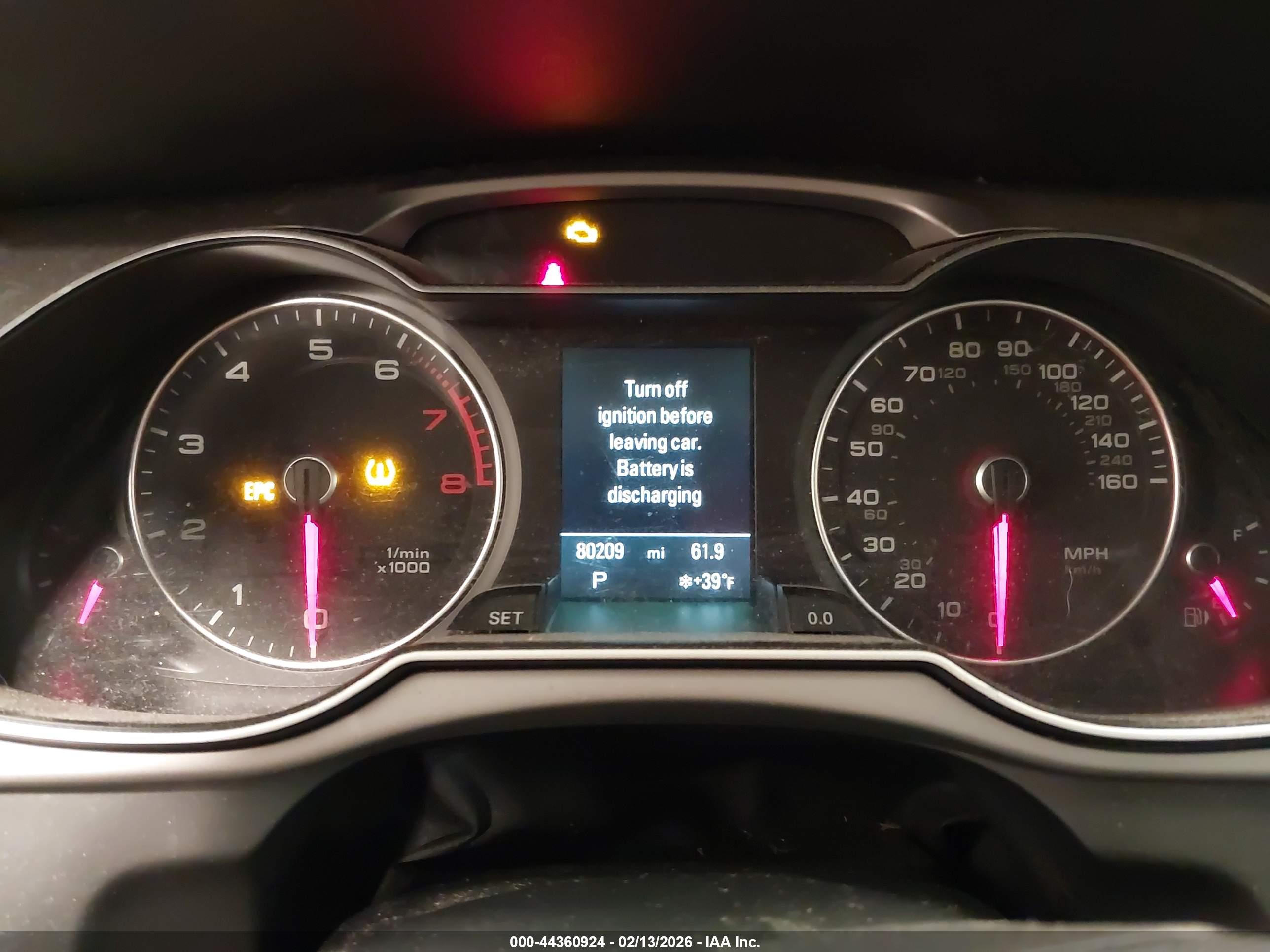 AUDI A4 image 7