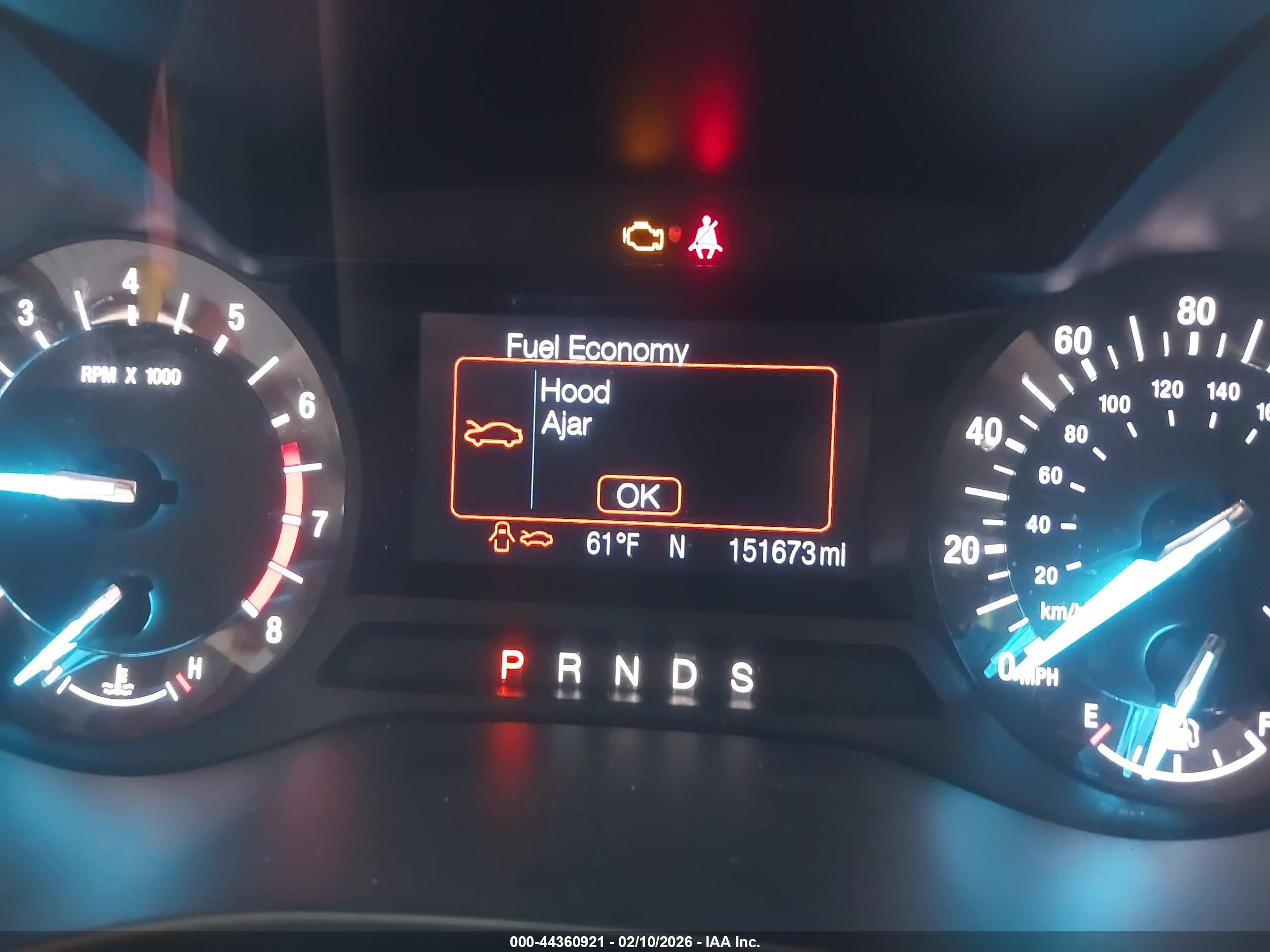 FORD FUSION image 7