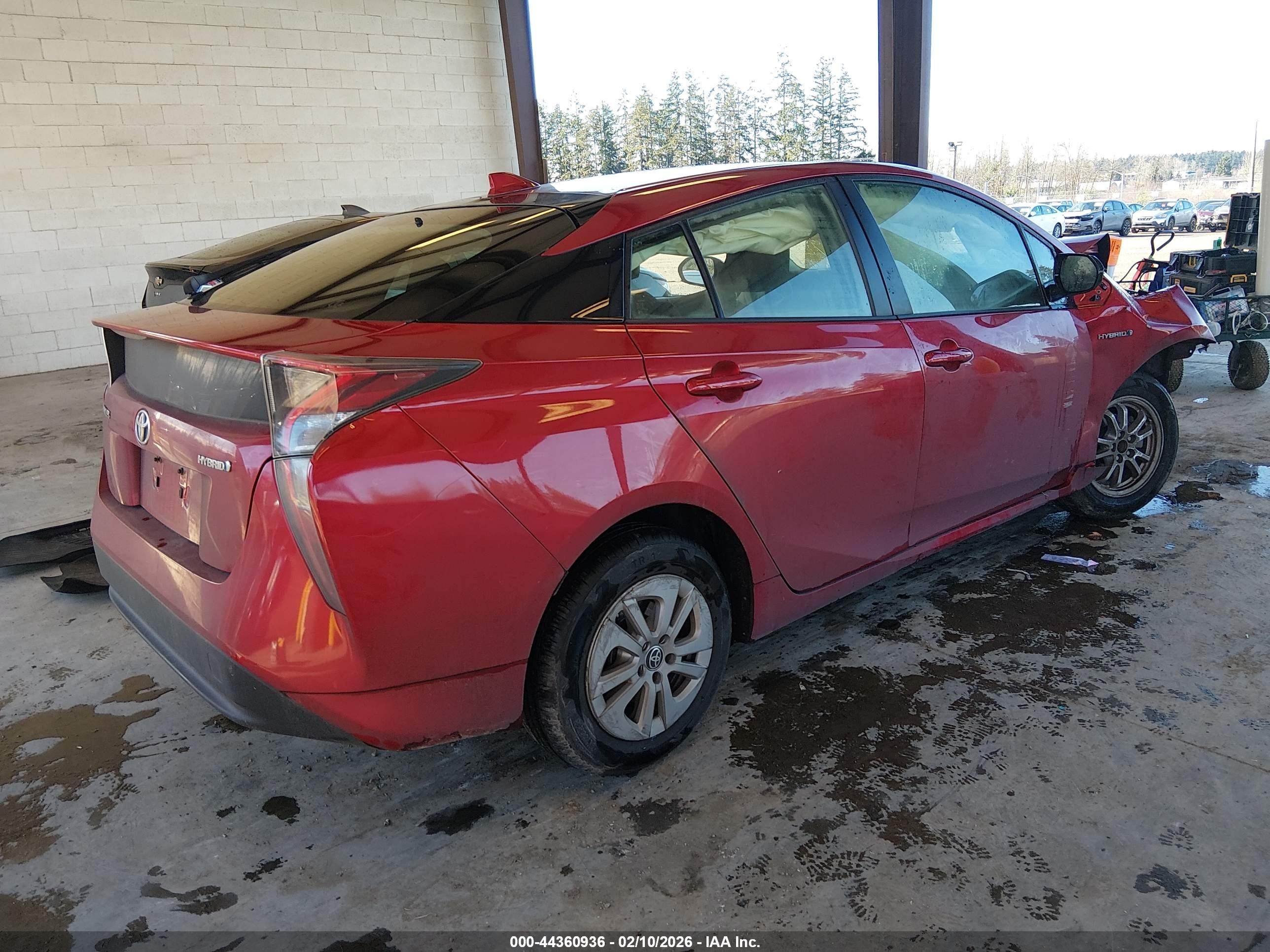 TOYOTA PRIUS image 4