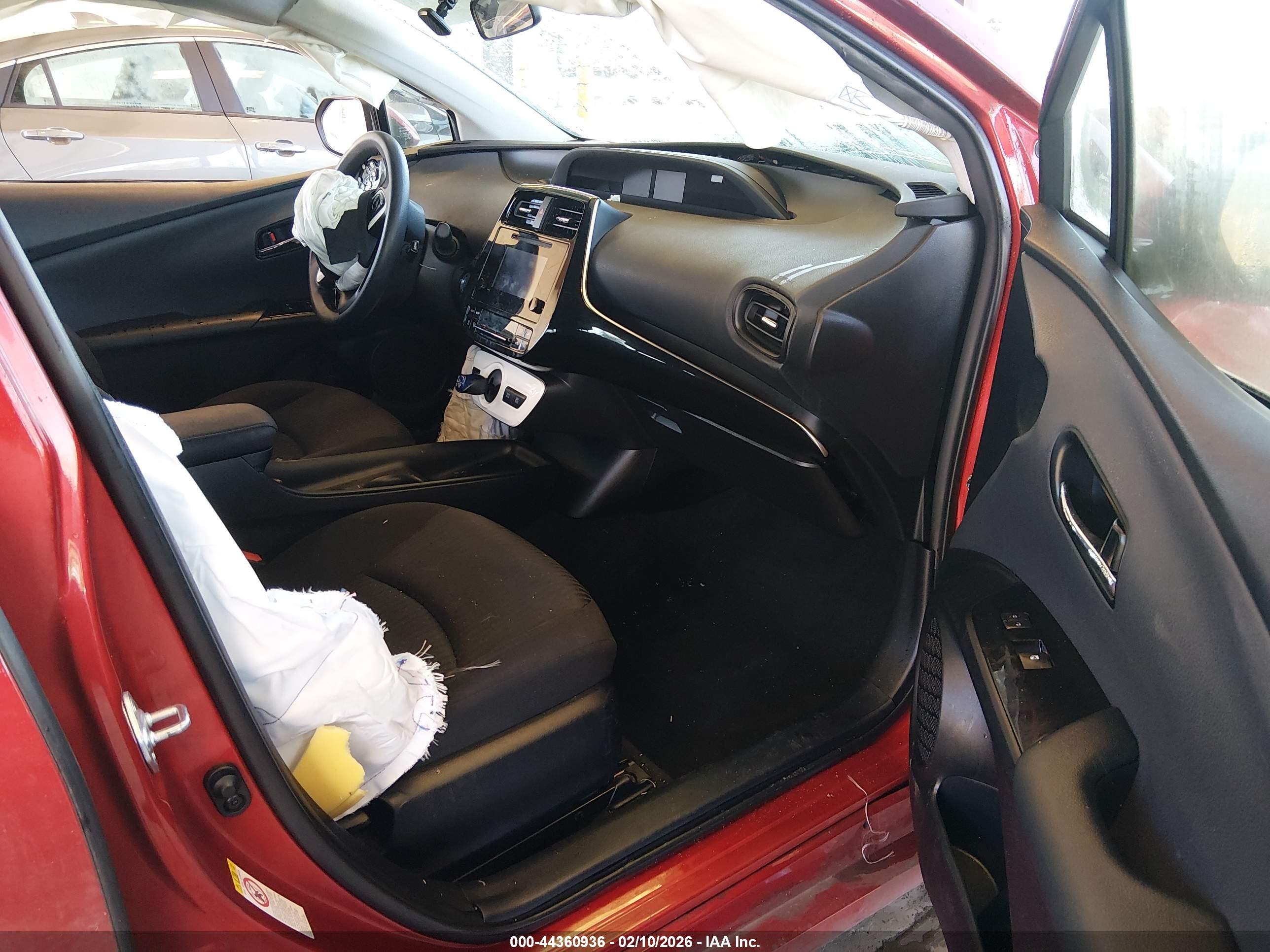 TOYOTA PRIUS image 5