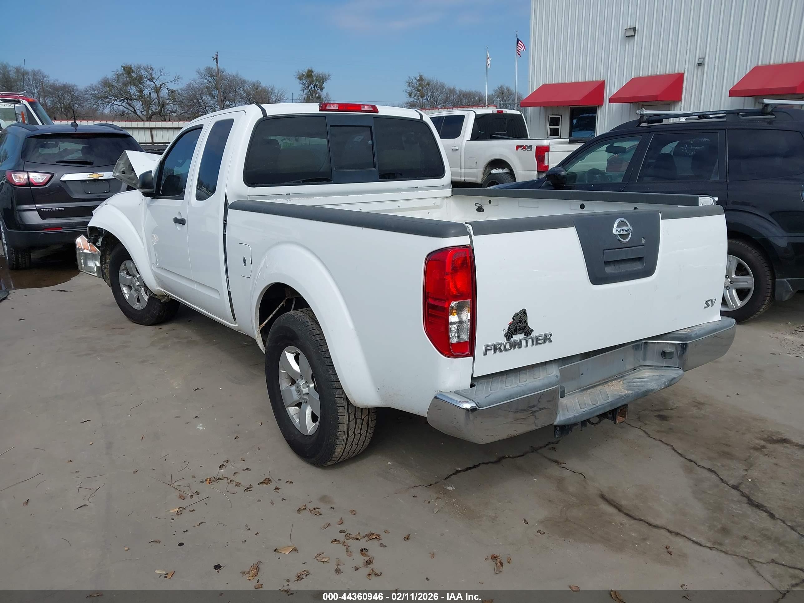 NISSAN FRONTIER image 3