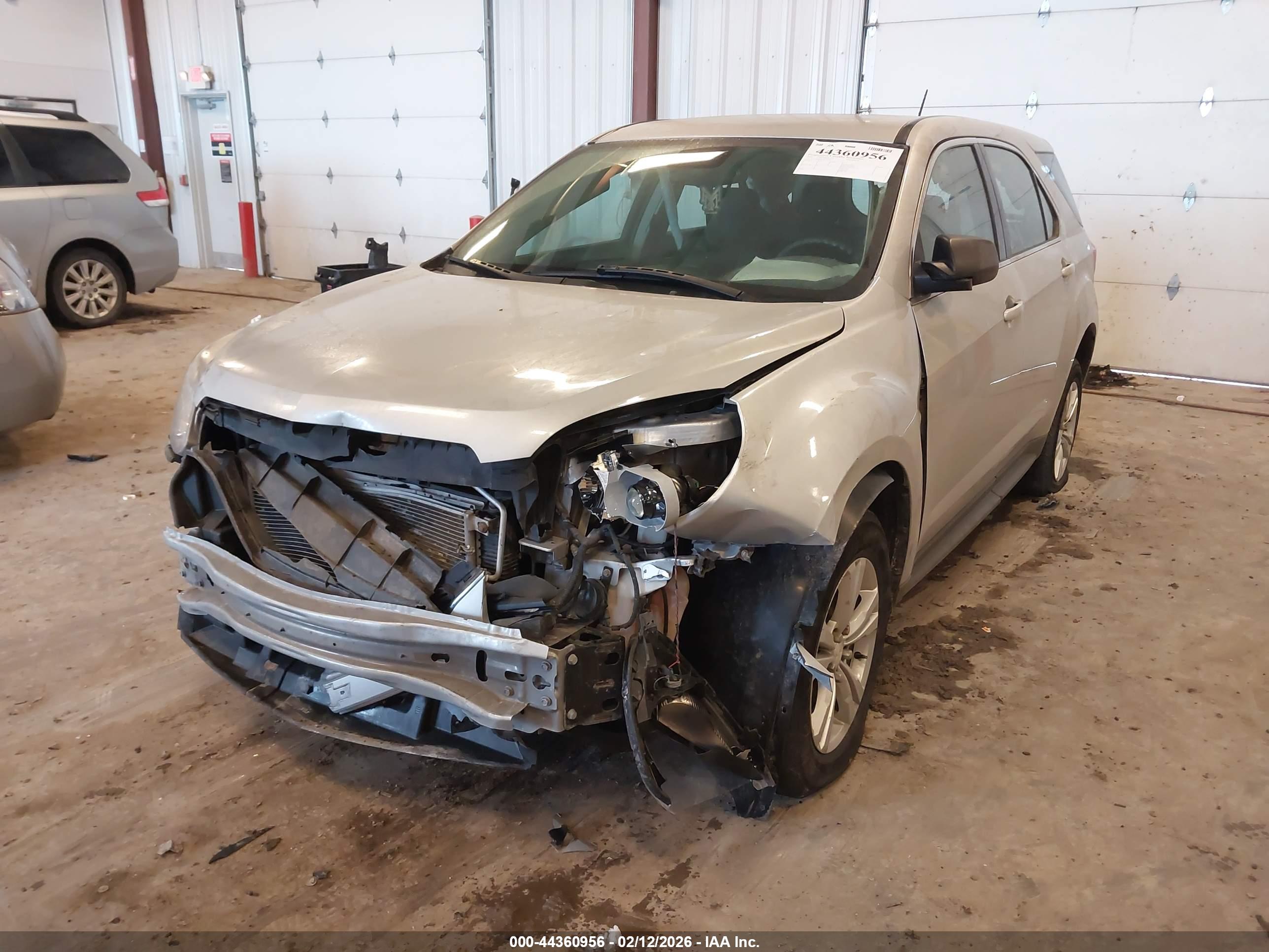 CHEVROLET EQUINOX image 6