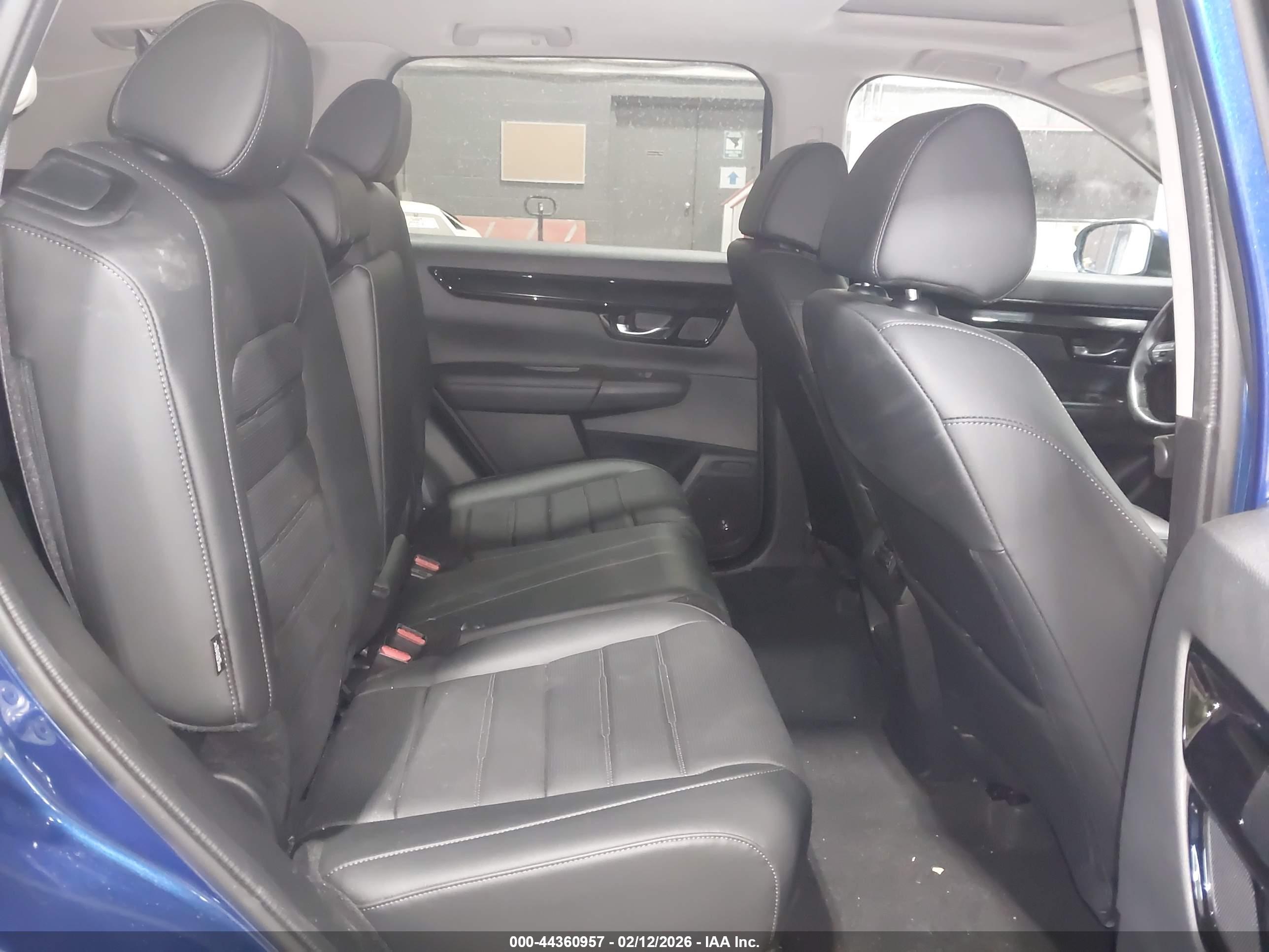 HONDA CR-V image 8