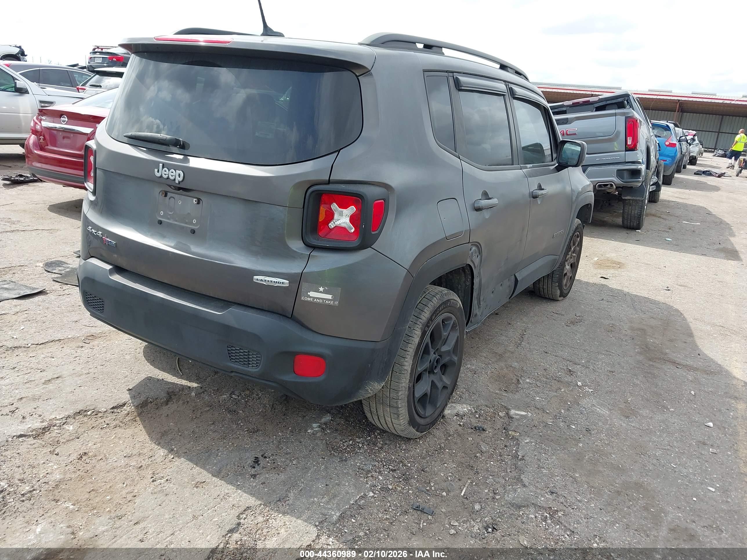 JEEP RENEGADE image 4
