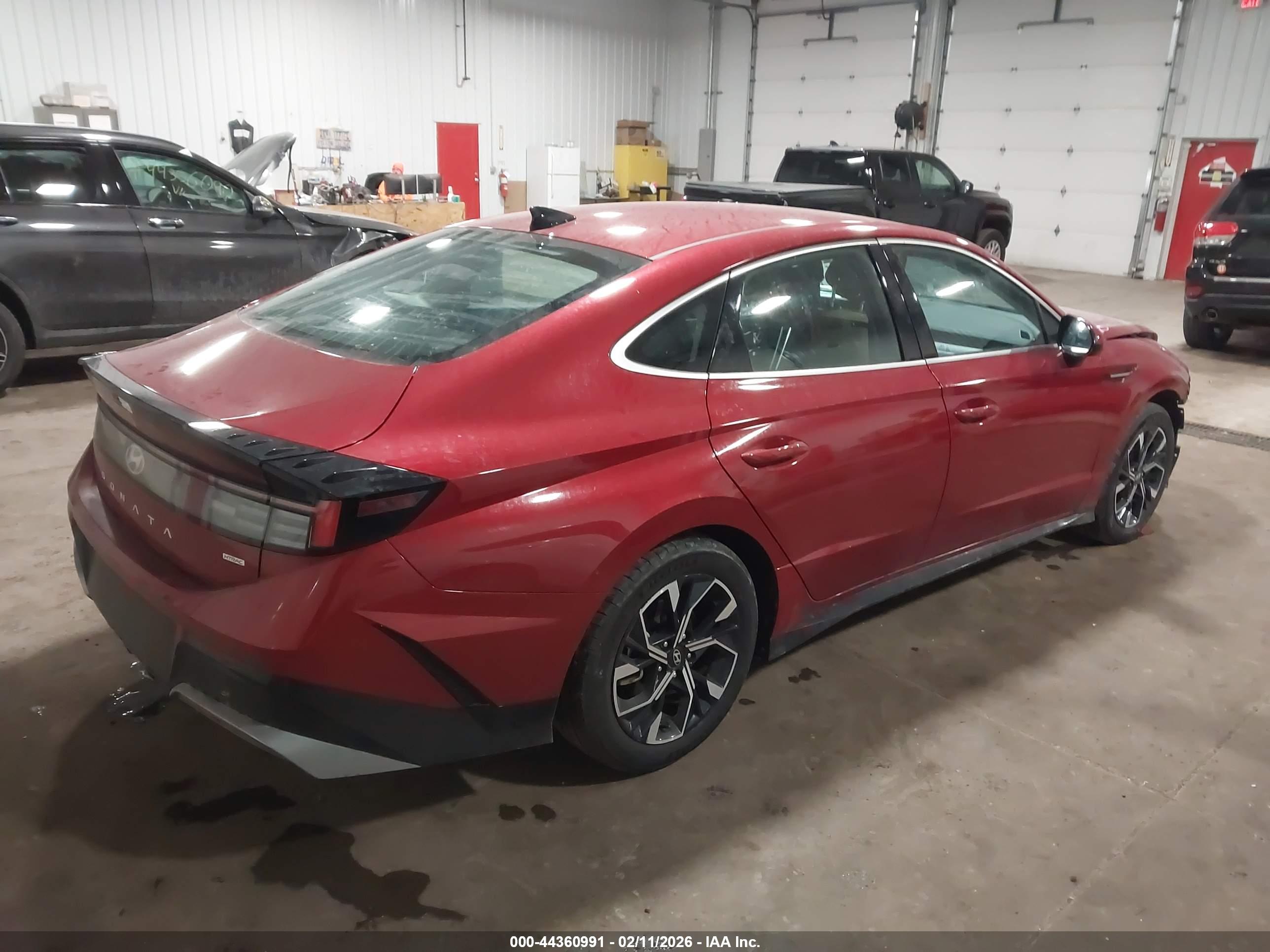 HYUNDAI SONATA image 4