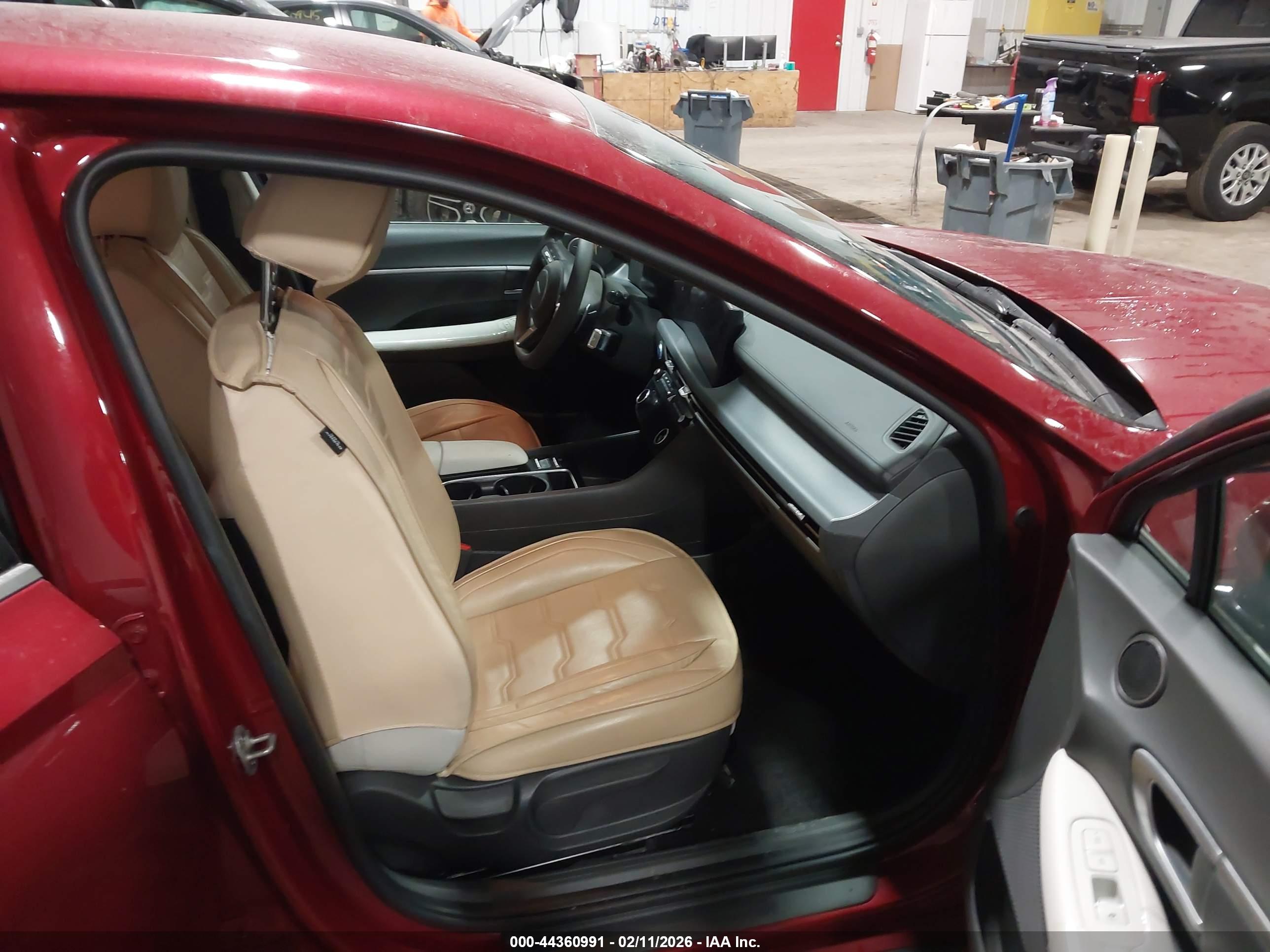 HYUNDAI SONATA image 5