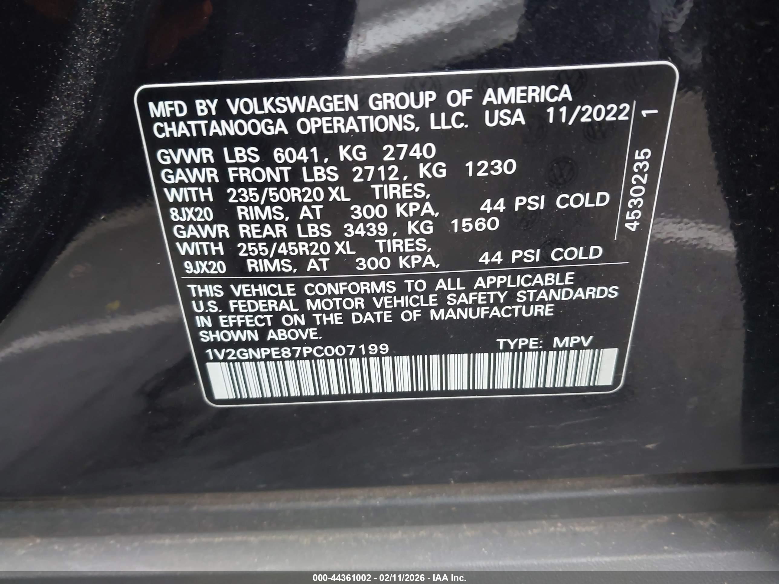 VOLKSWAGEN ID.4 image 9