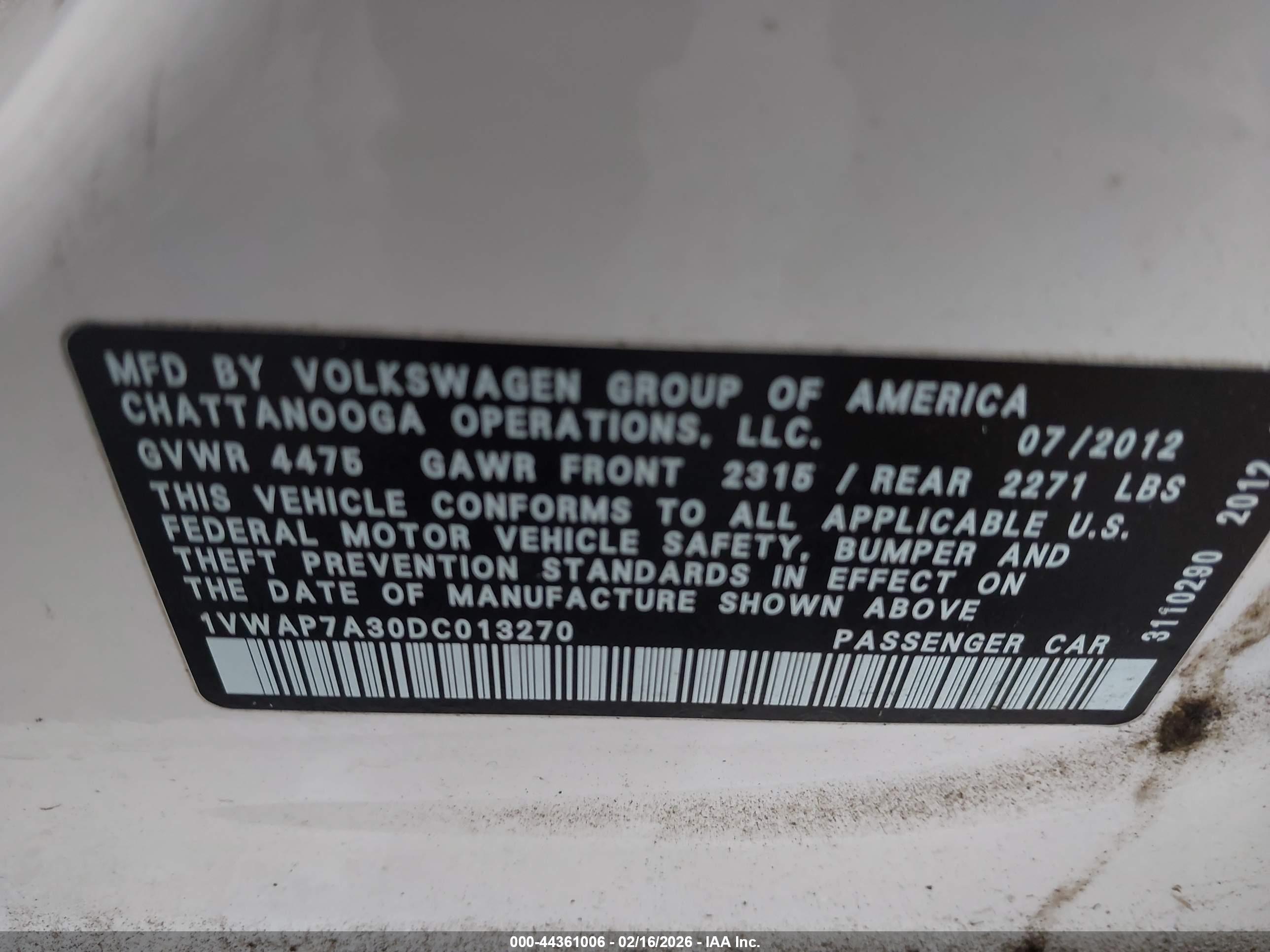 VOLKSWAGEN PASSAT image 9