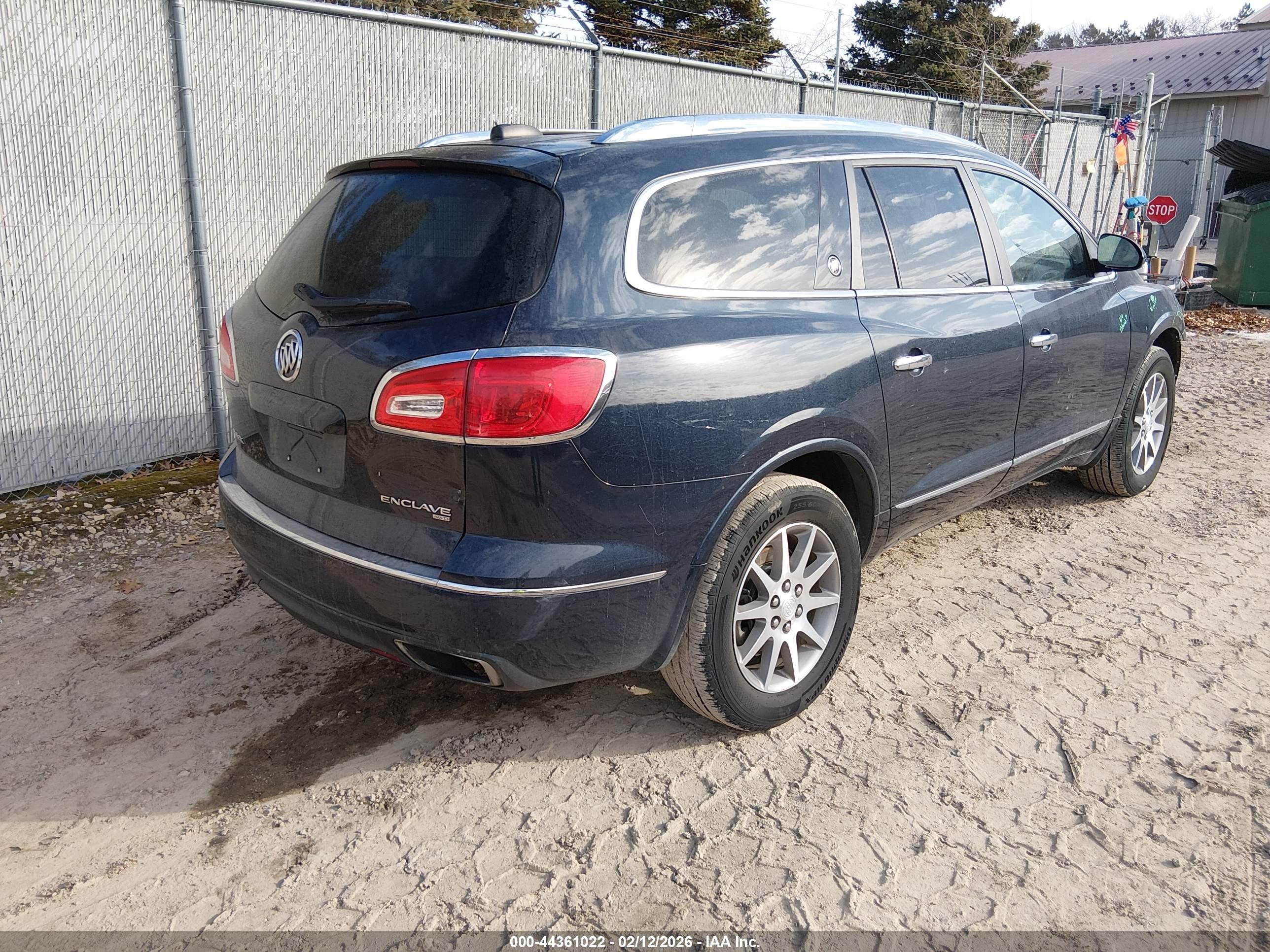 BUICK ENCLAVE image 4
