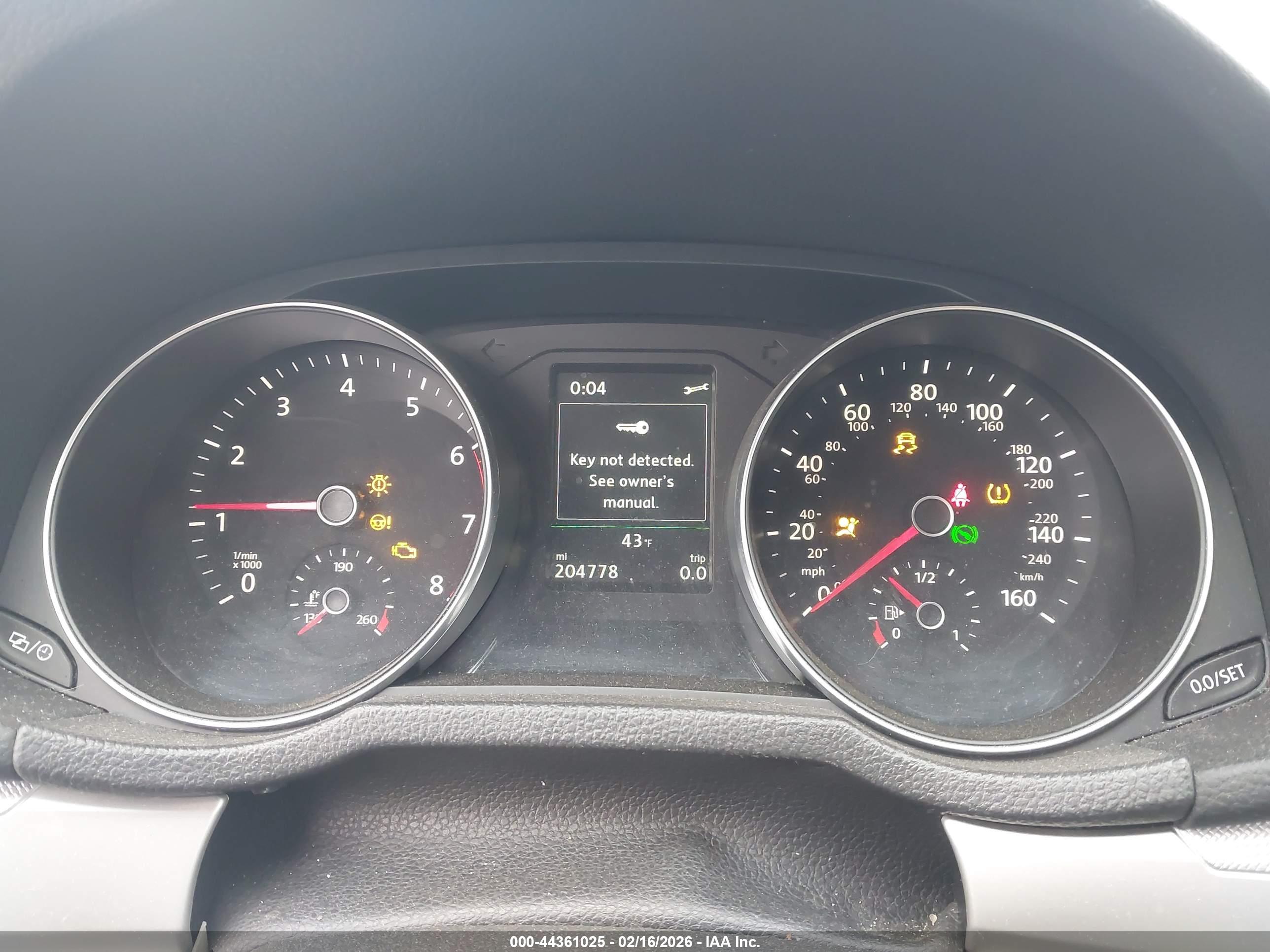 VOLKSWAGEN PASSAT image 7