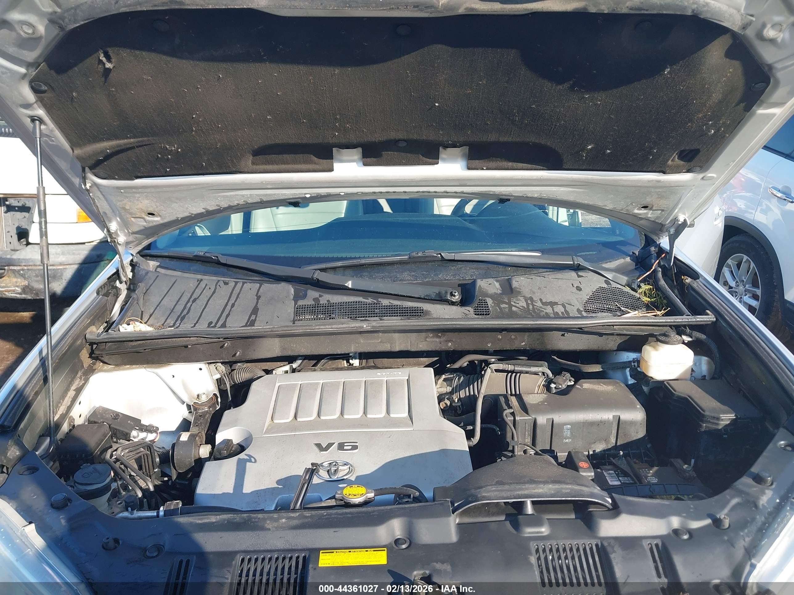 TOYOTA HIGHLANDER image 10