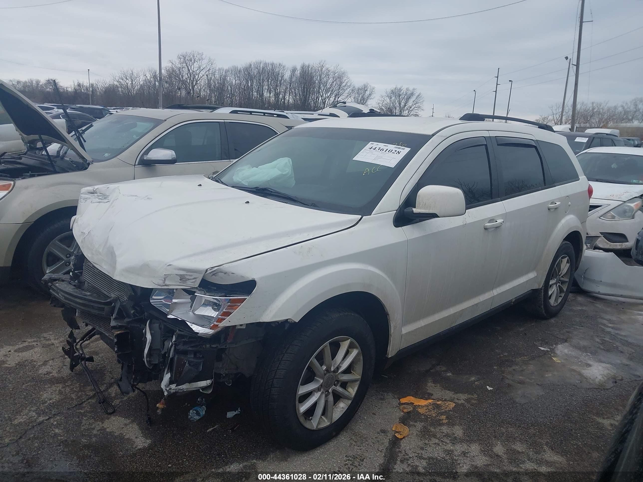 DODGE JOURNEY image 2