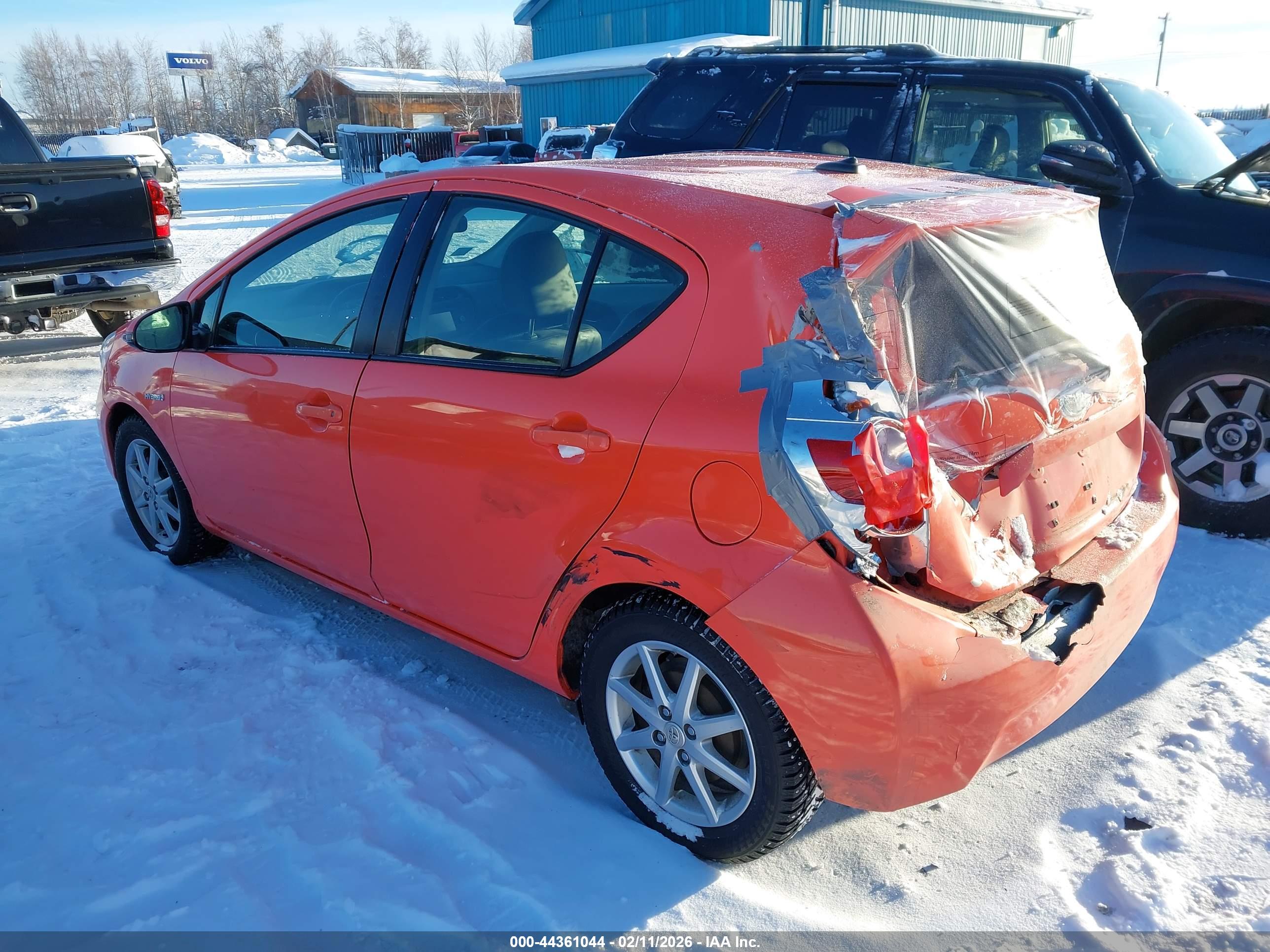 TOYOTA PRIUS image 3