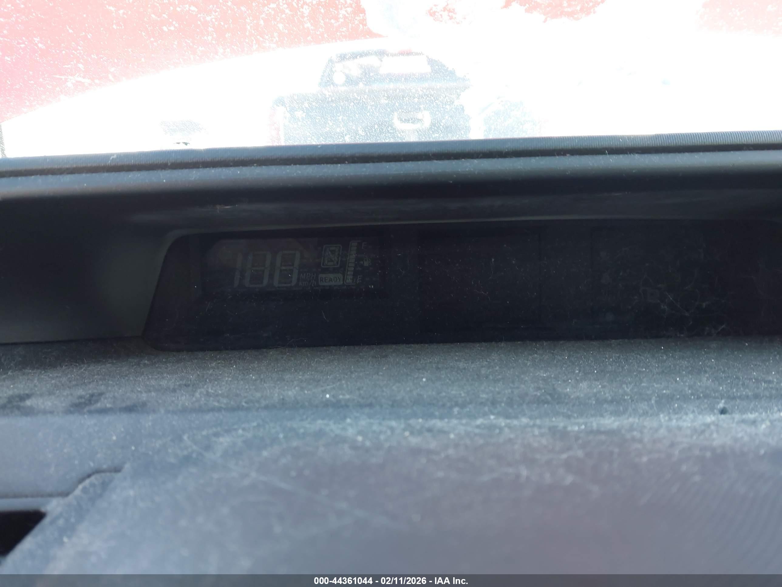 TOYOTA PRIUS image 7