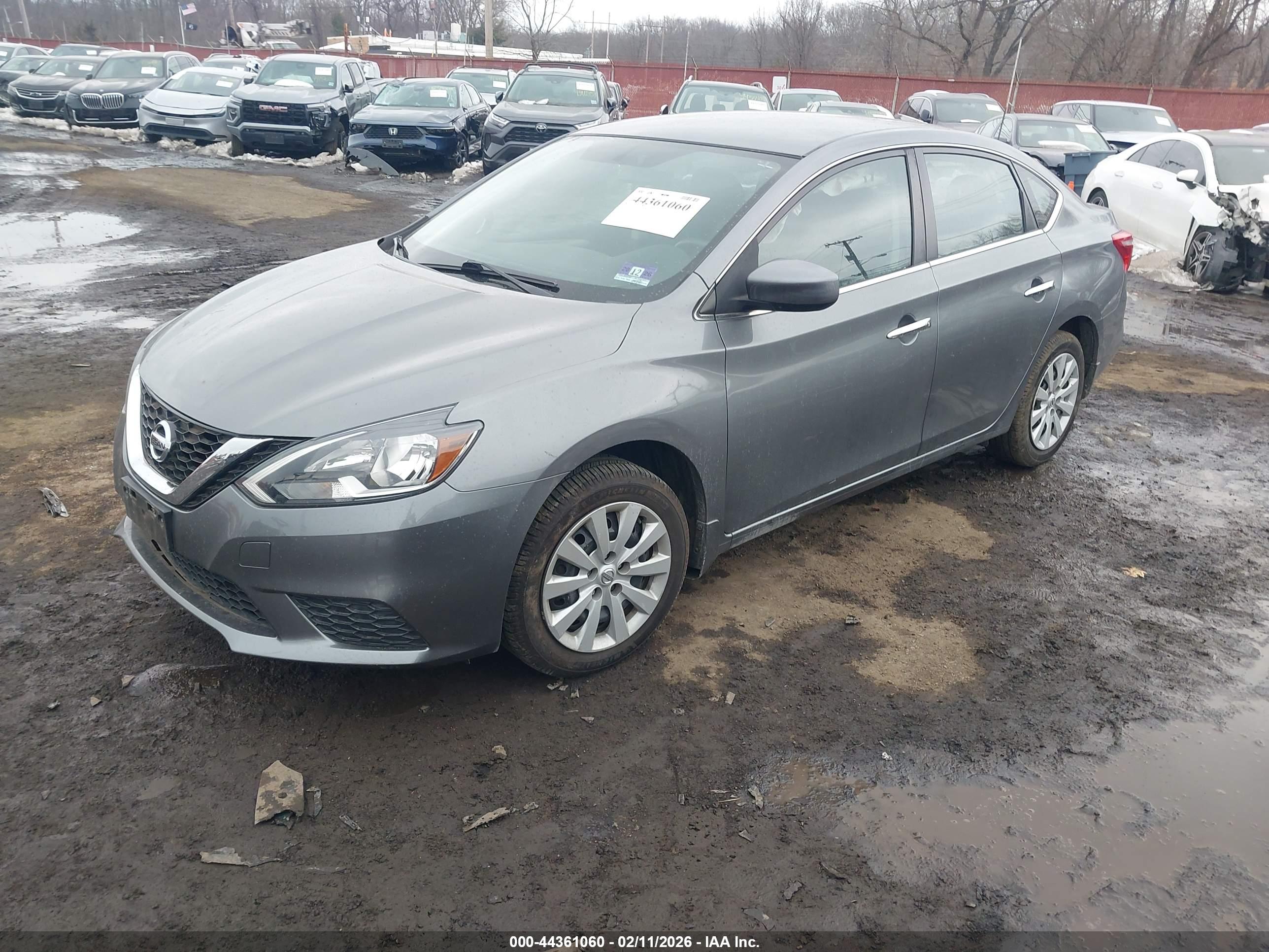 NISSAN SENTRA image 2