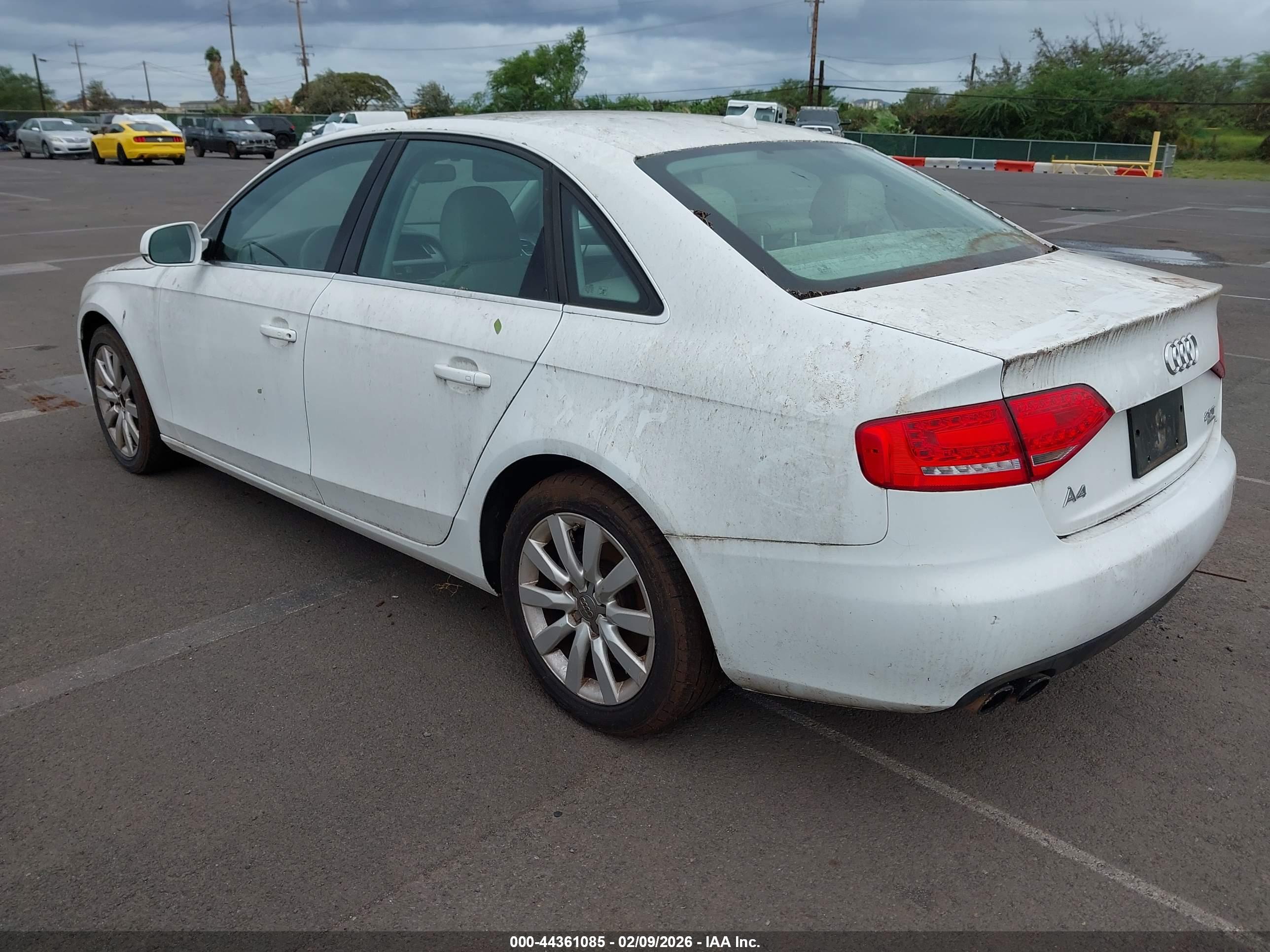 AUDI A4 image 3