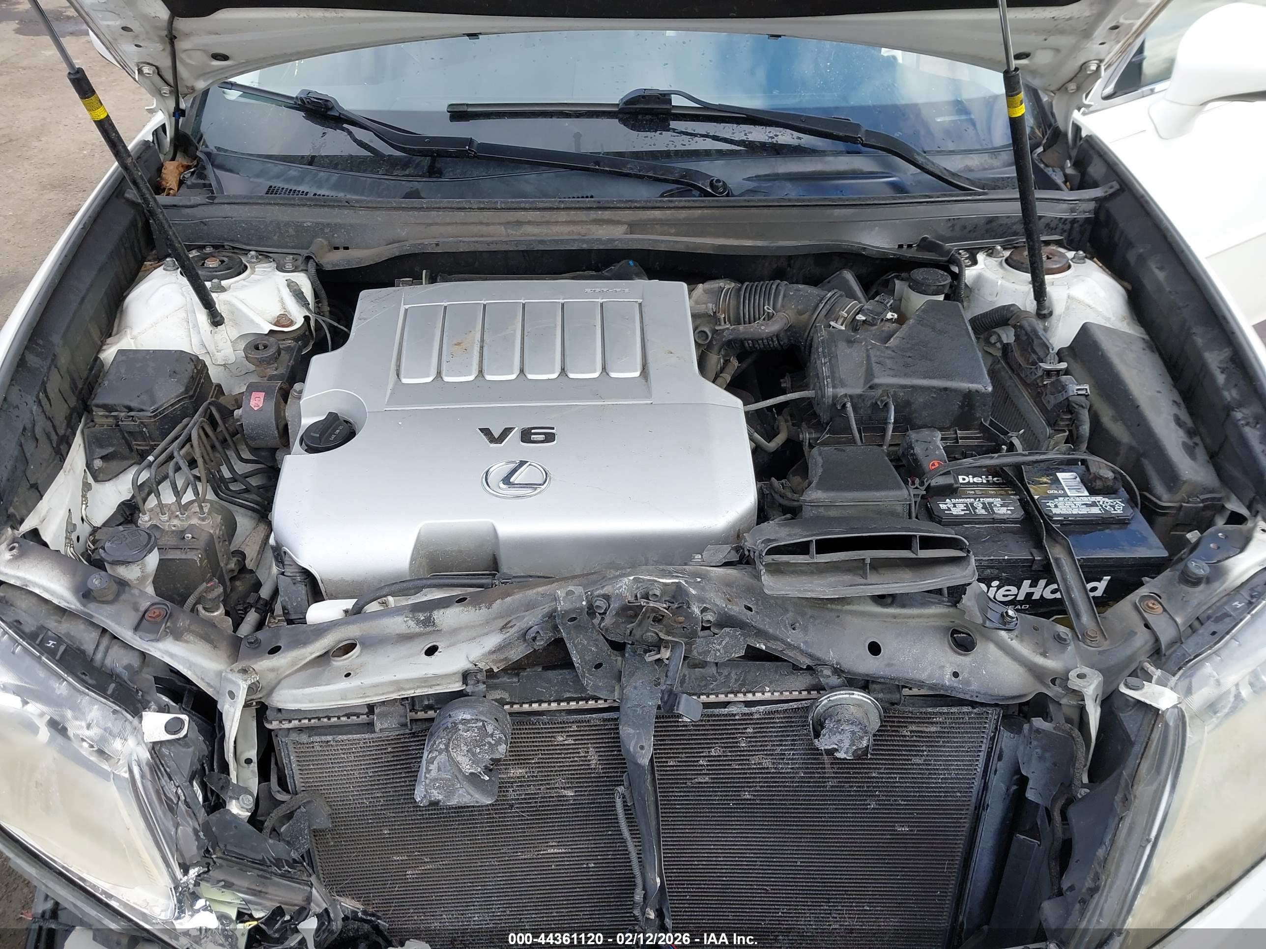 LEXUS ES image 10