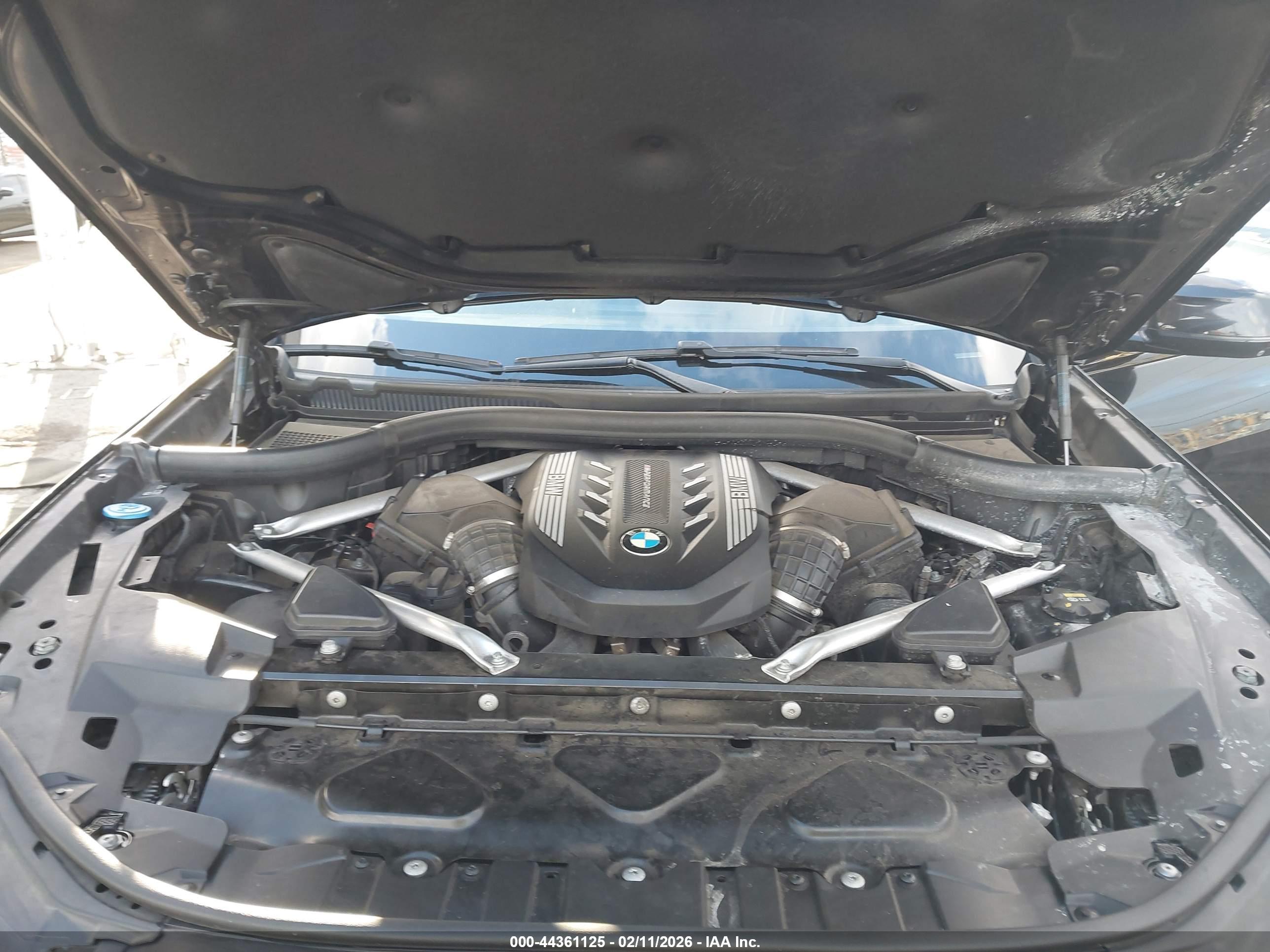 BMW X5 image 10