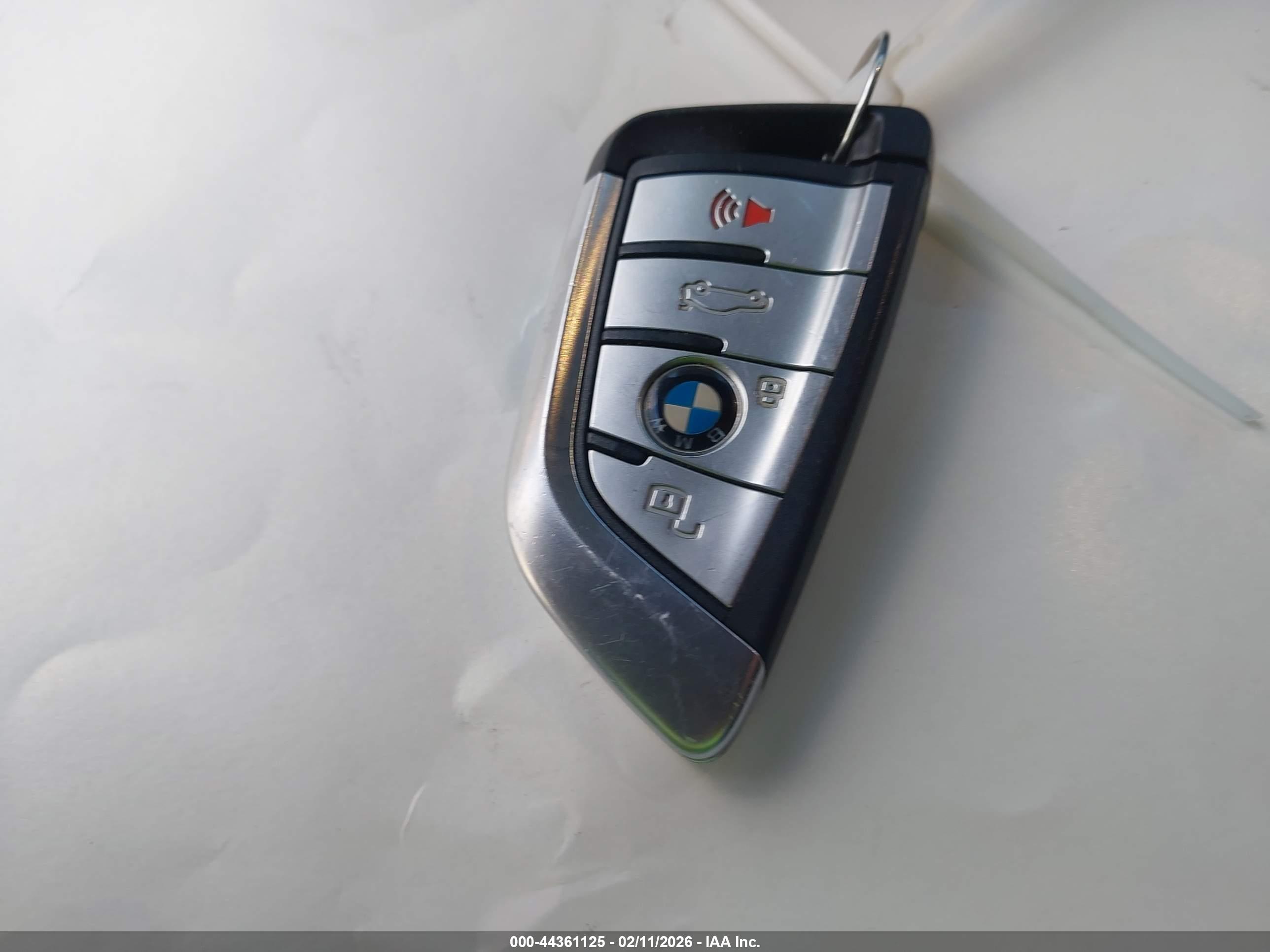 BMW X5 image 11