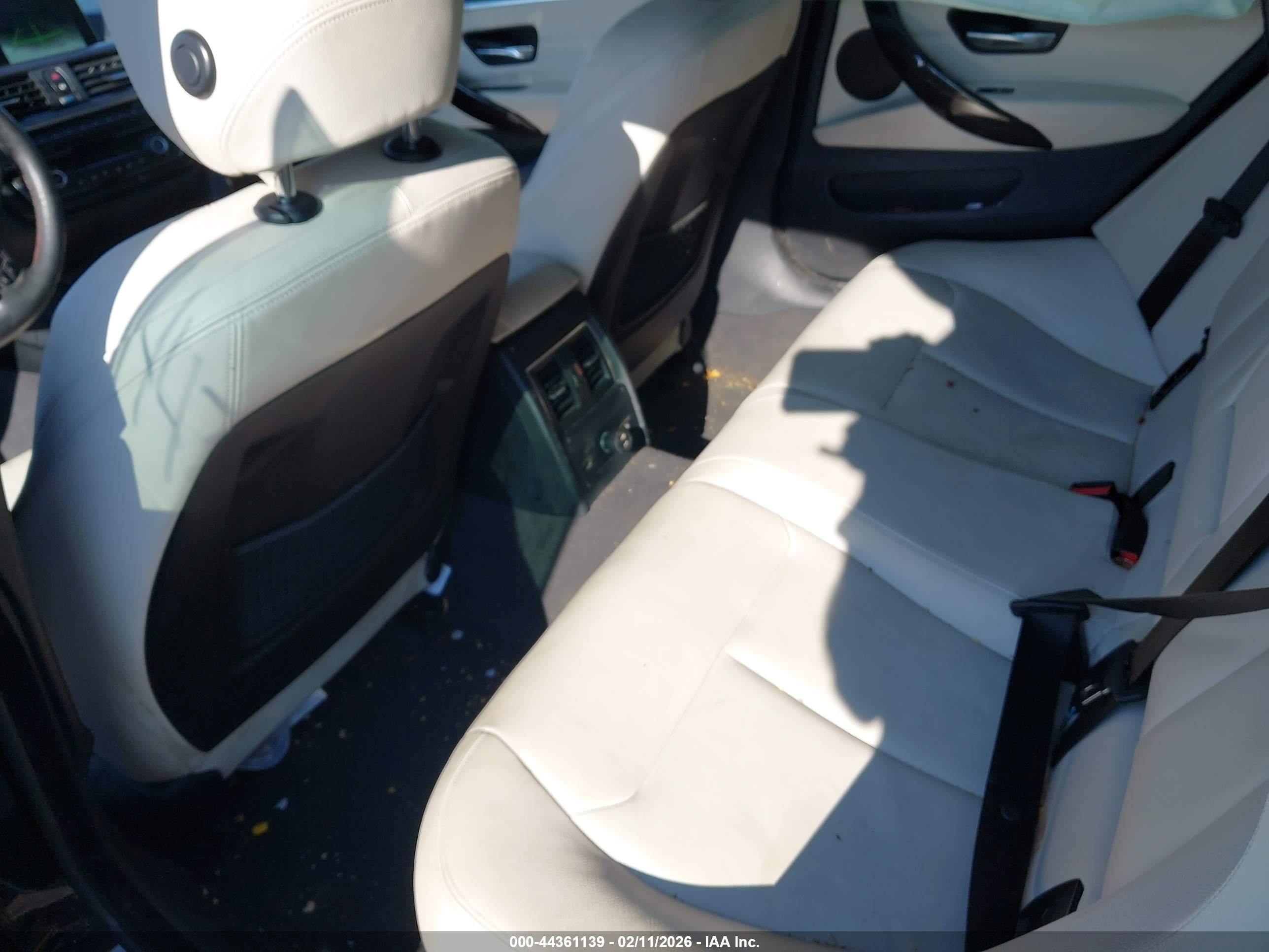BMW 430I image 8