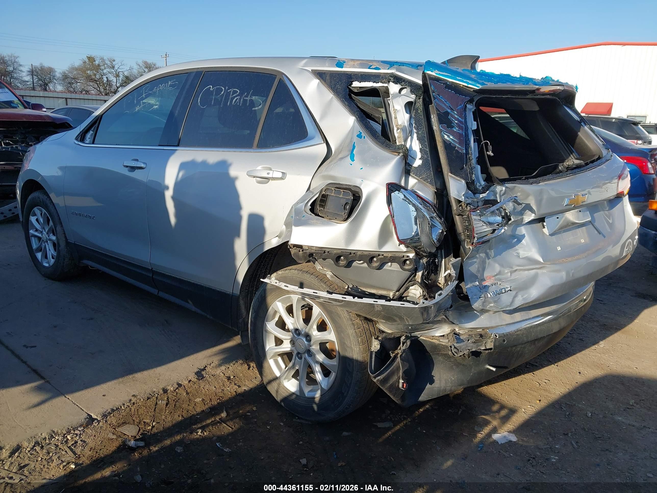 CHEVROLET EQUINOX image 3