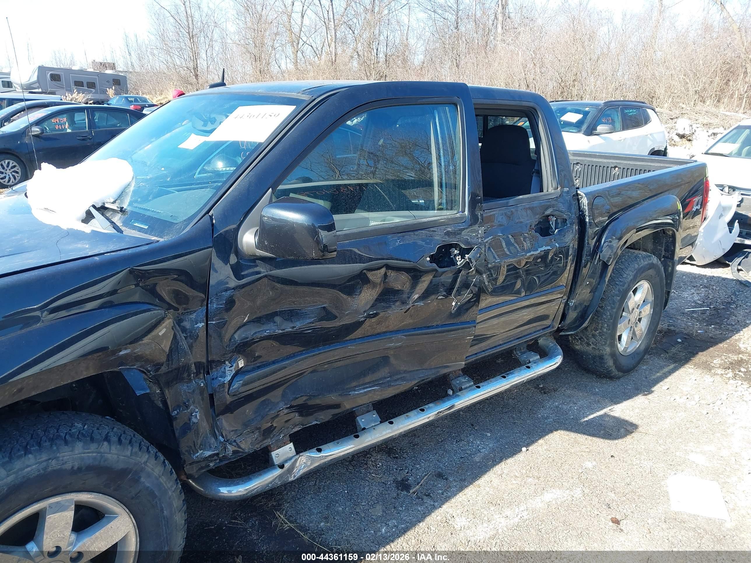 CHEVROLET COLORADO image 6