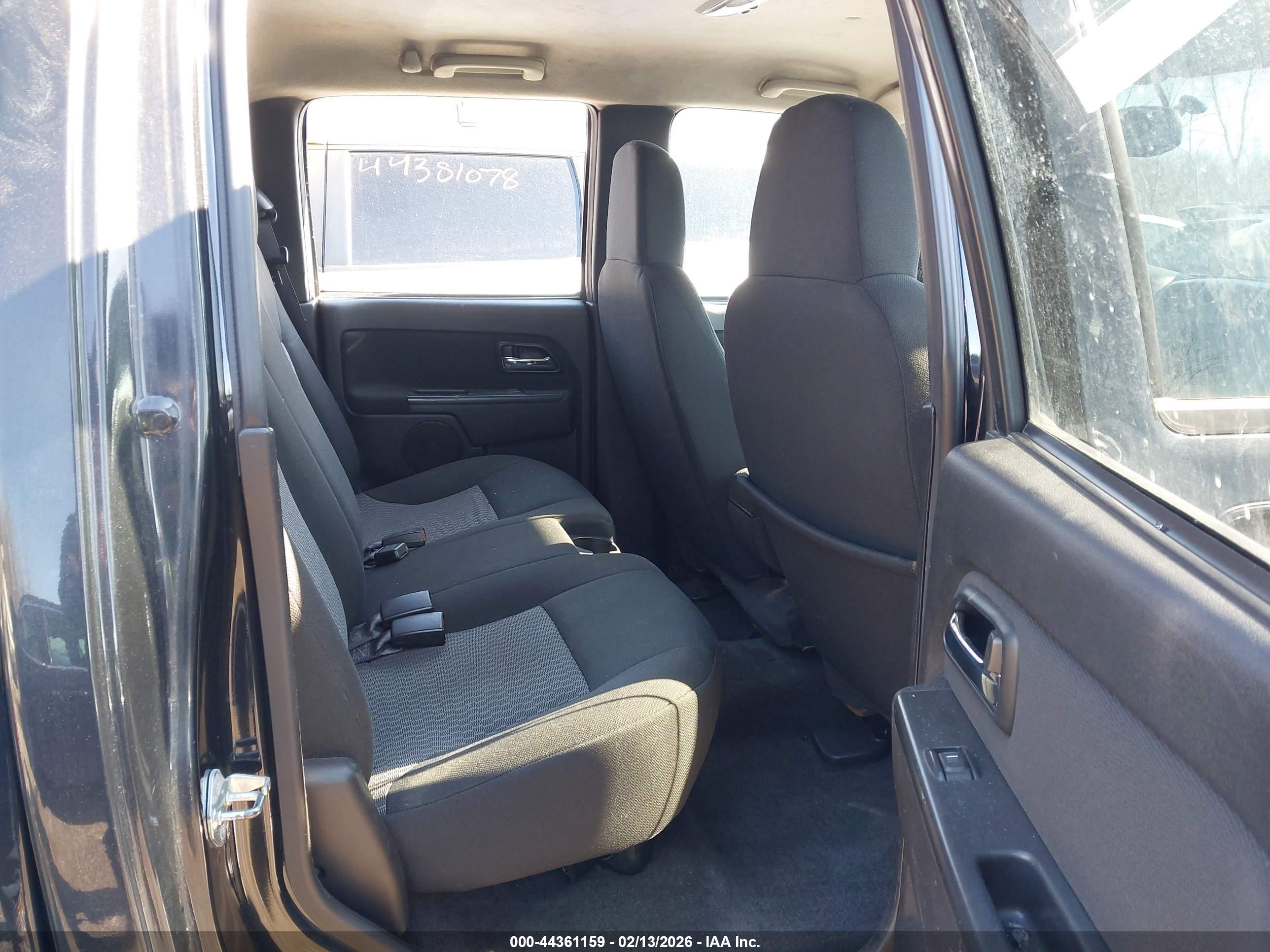CHEVROLET COLORADO image 8