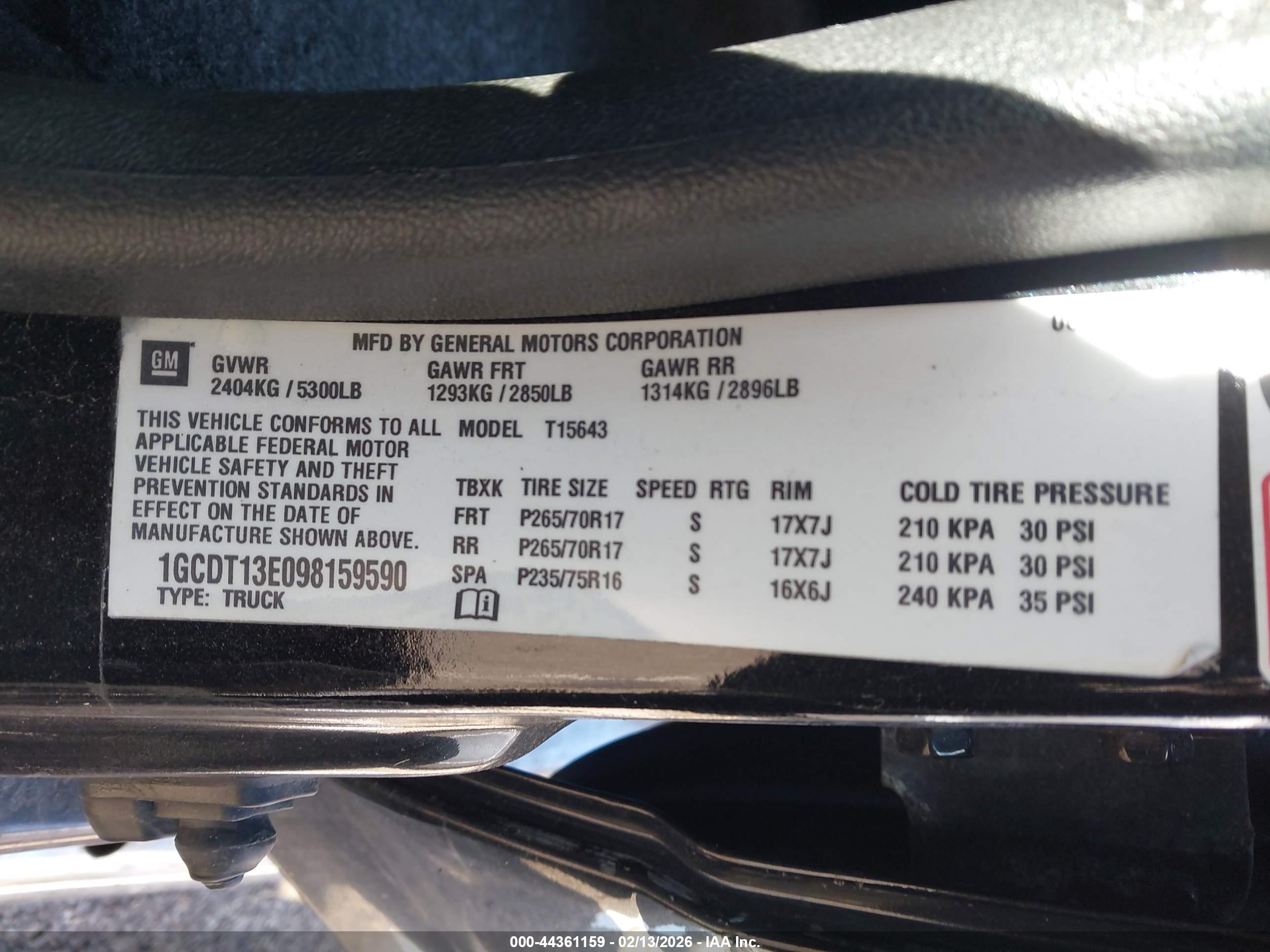 CHEVROLET COLORADO image 9