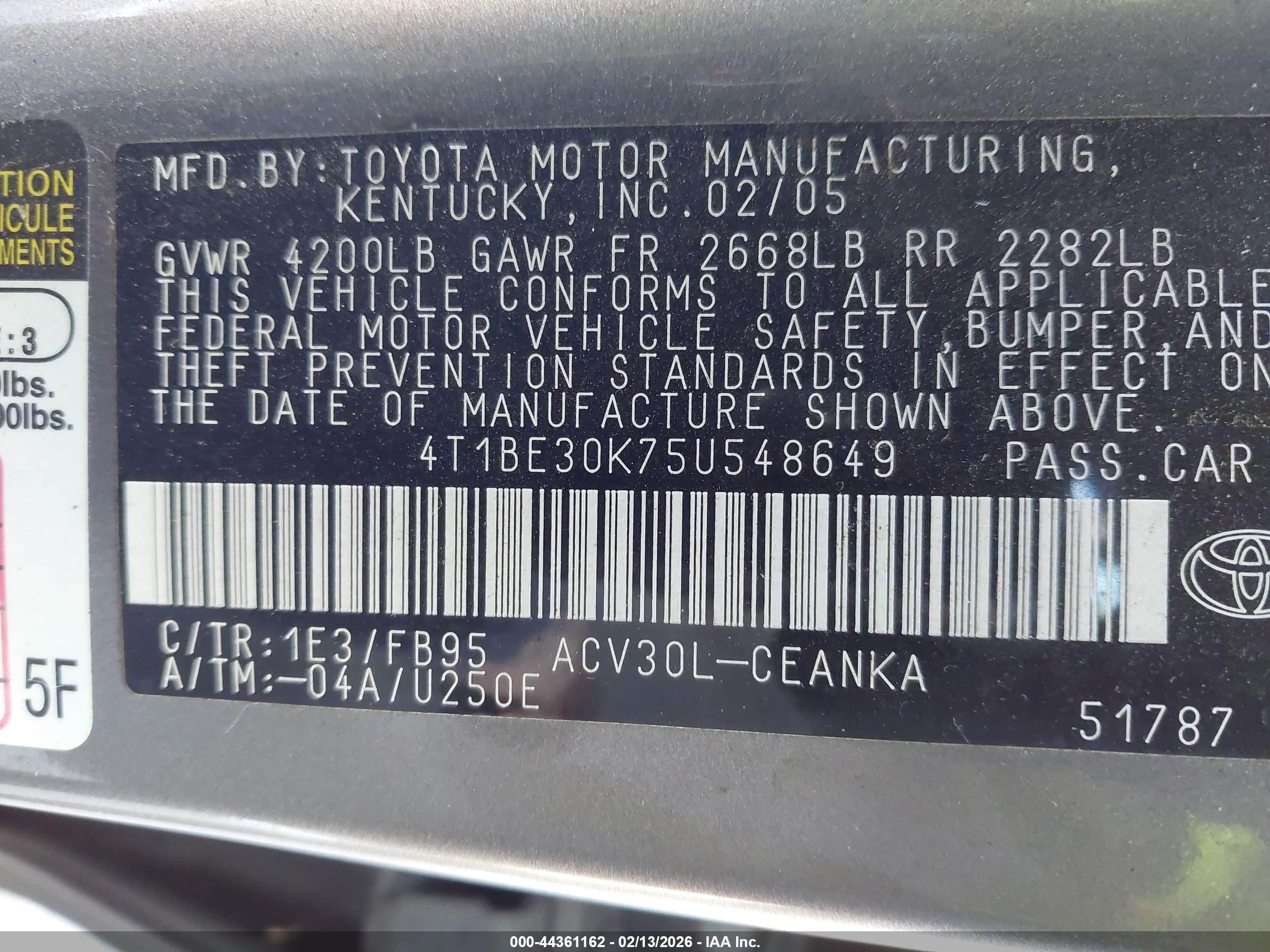 TOYOTA CAMRY image 9