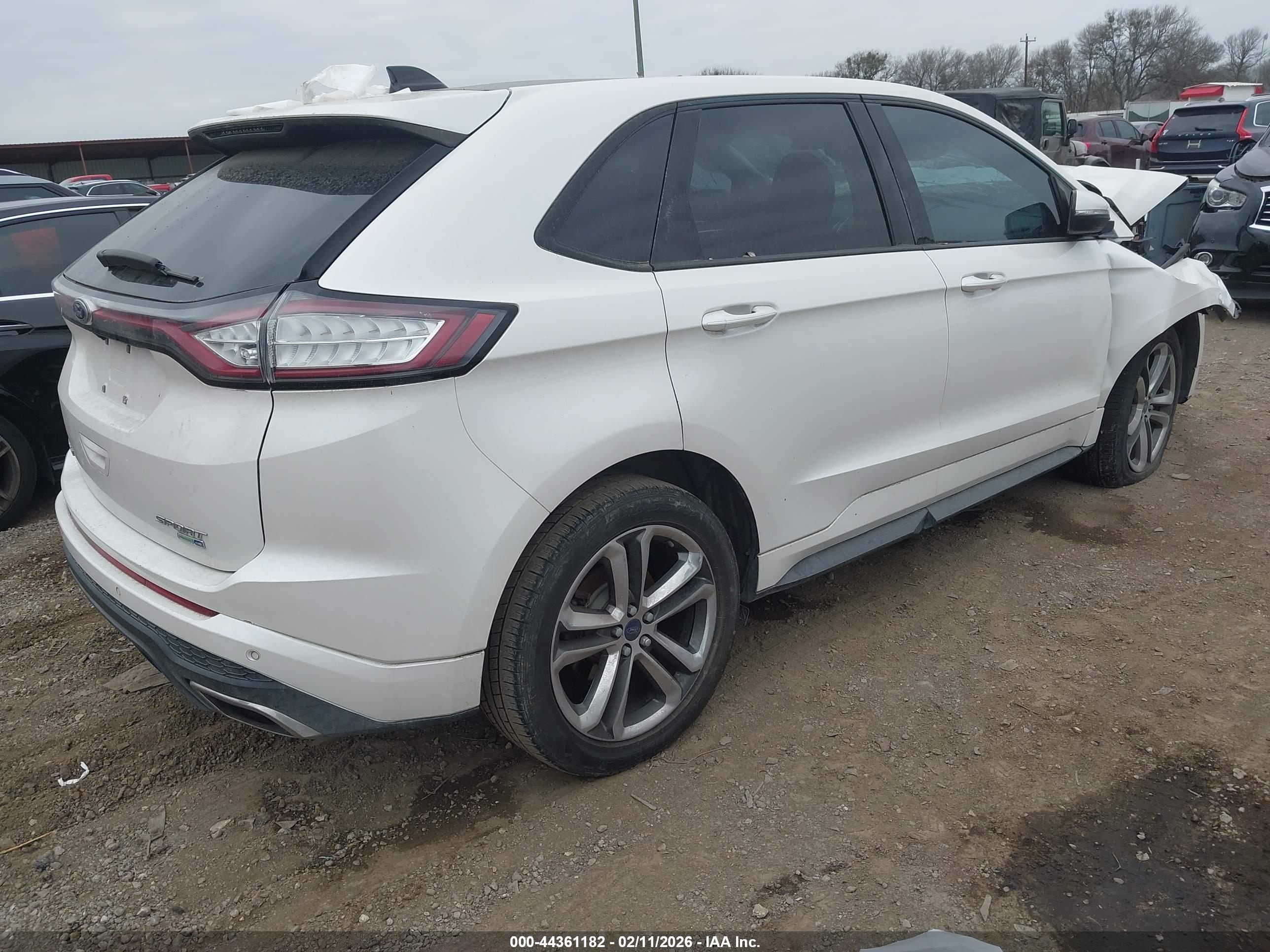 FORD EDGE image 4