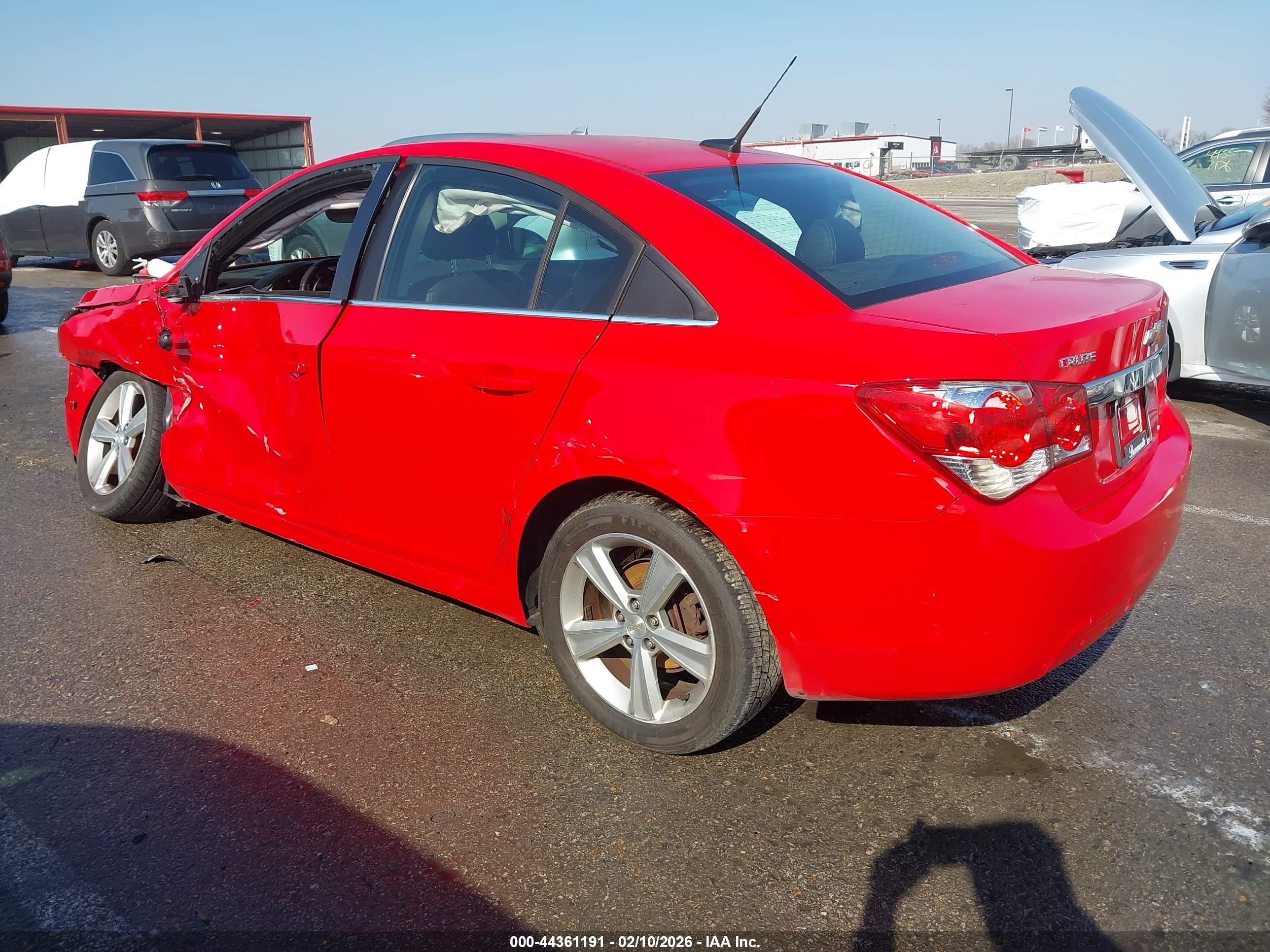 CHEVROLET CRUZE image 3
