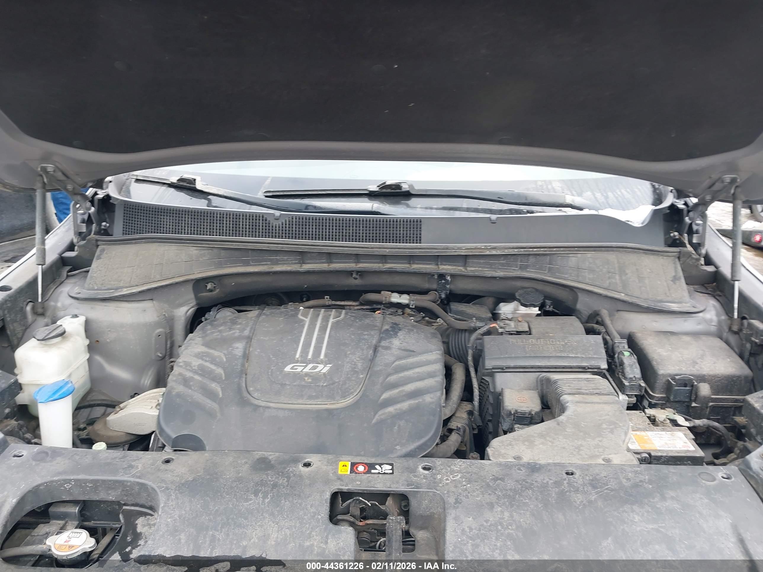 KIA SORENTO image 10